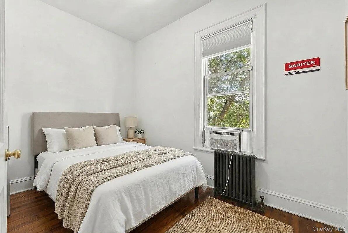 2459 Hoffman Street – For Sale photo 18