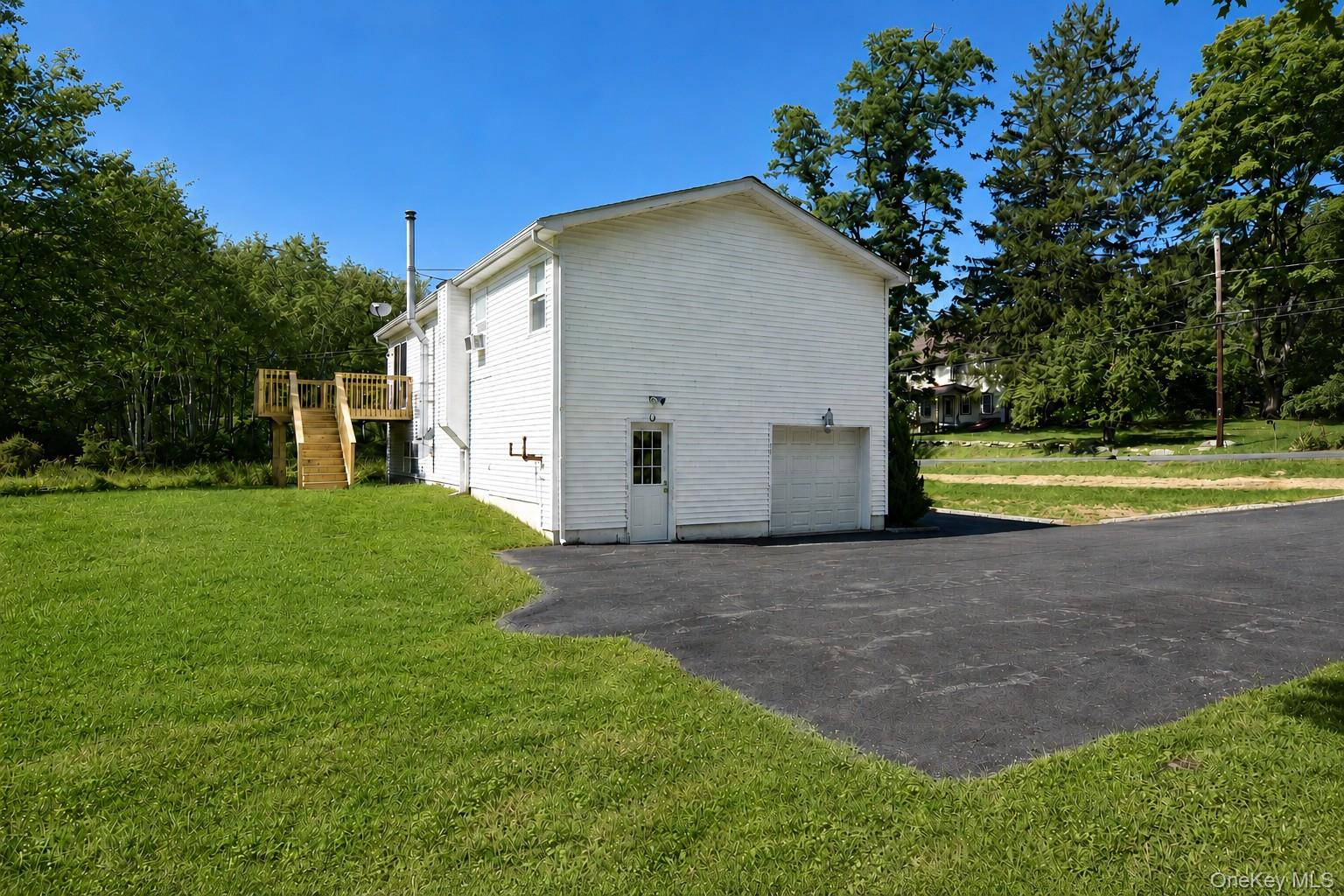 89 Quannacut Road – For Sale photo 4