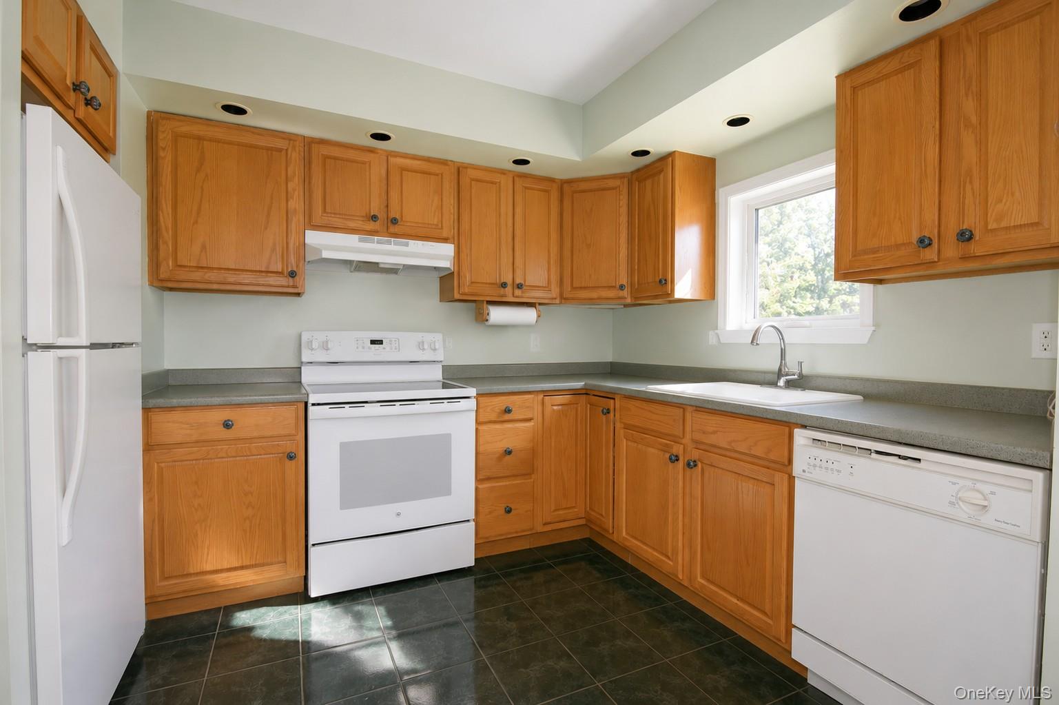 89 Quannacut Road – For Sale photo 7