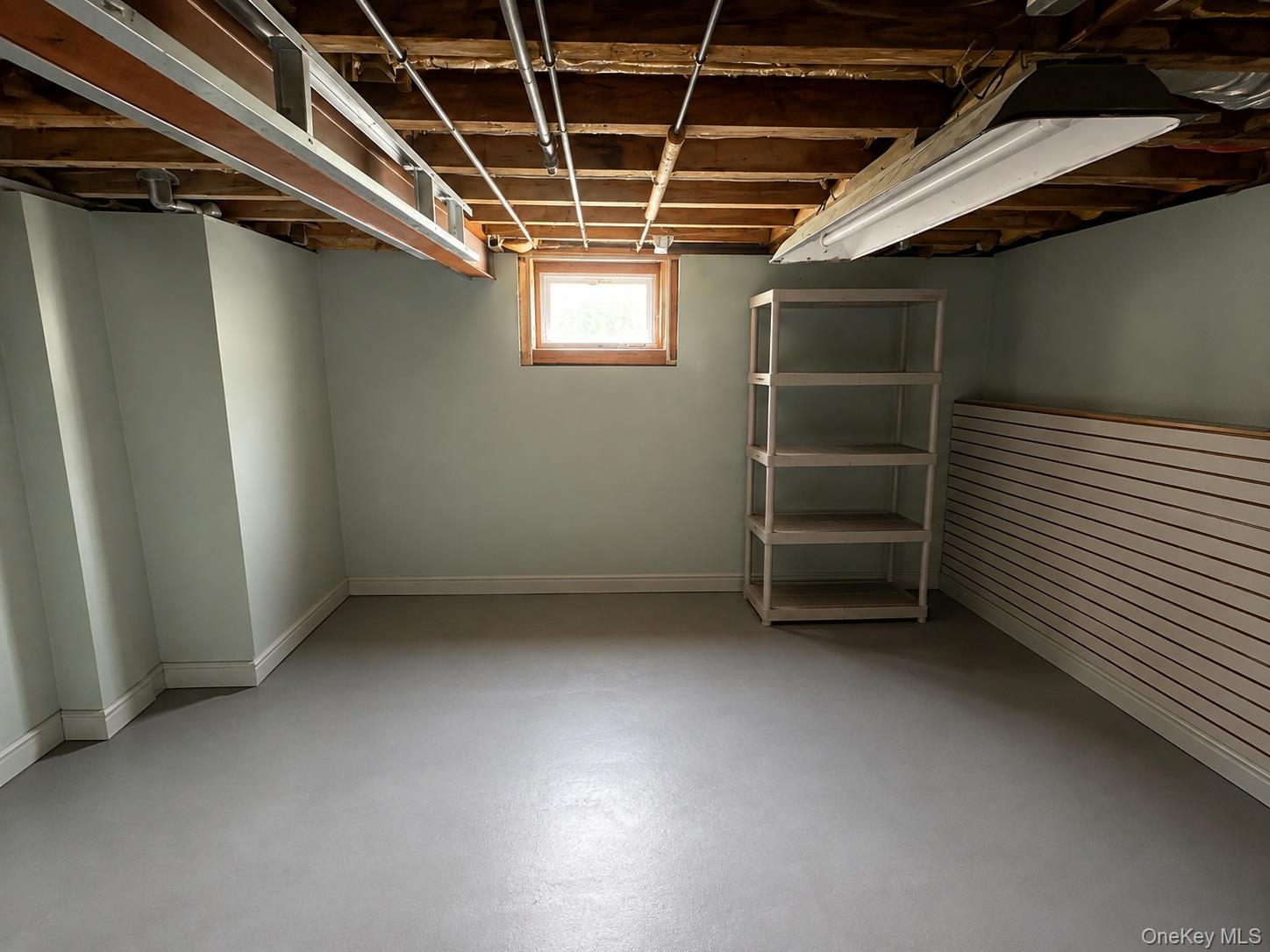 325 W Valley Stream Boulevard – For Sale photo 27