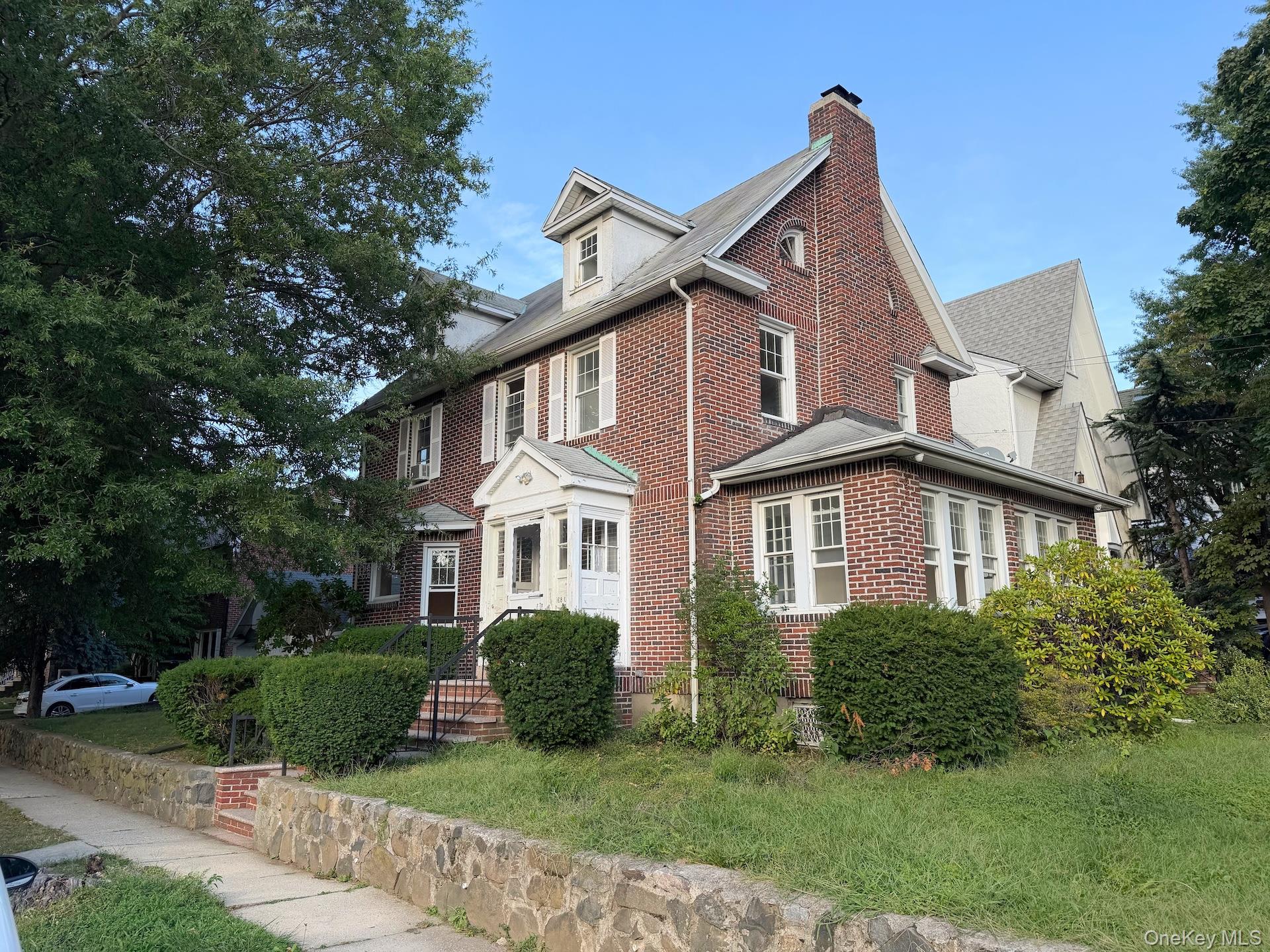 168-01 32nd Avenue – For Sale