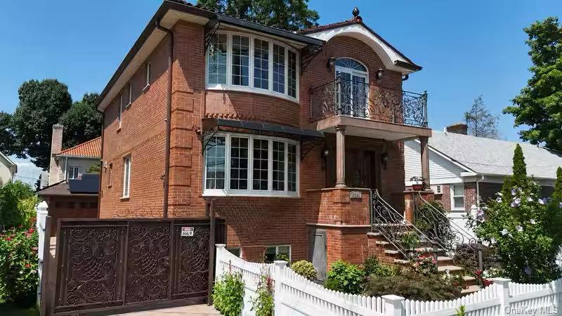 47-18 163RD Place – For Sale photo 2
