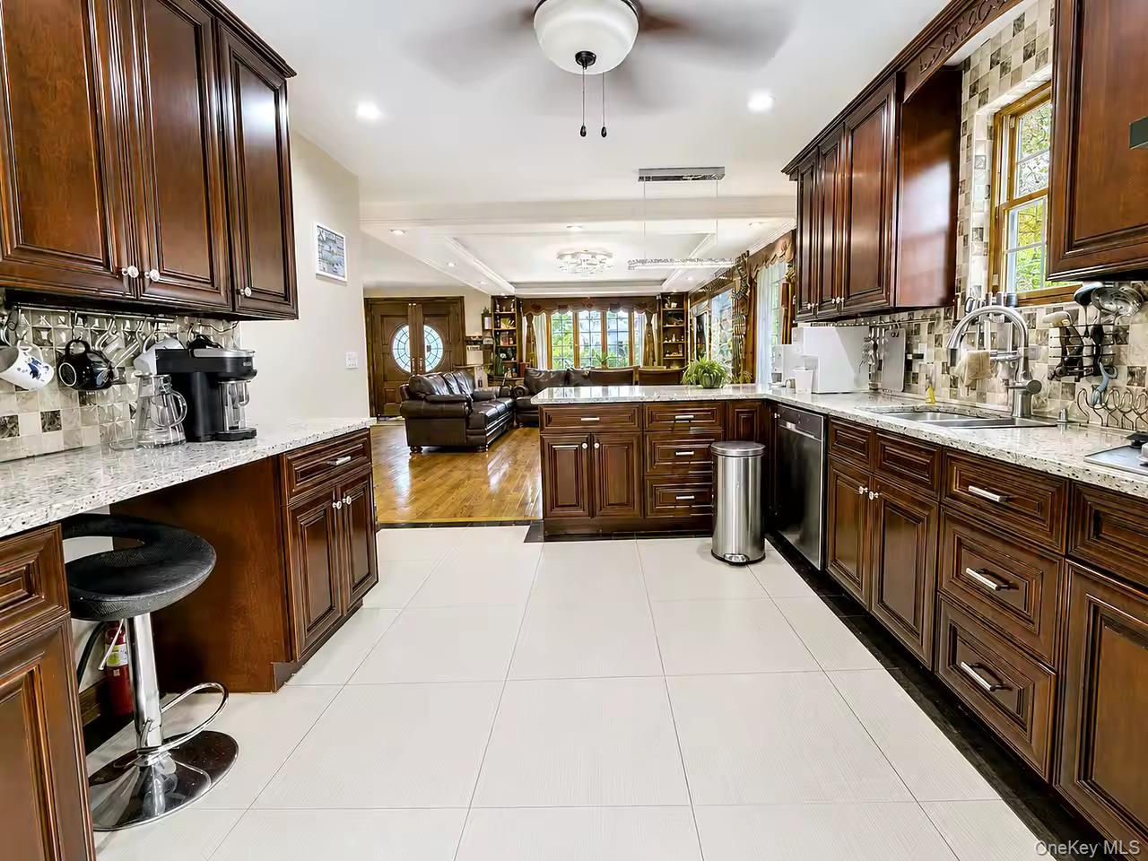 47-18 163RD Place – For Sale photo 3
