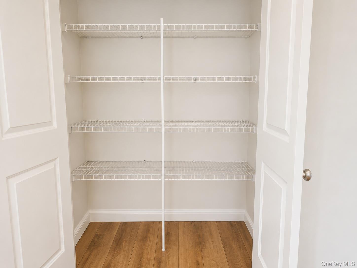 515 Jackson Avenue, Unit 27 Gail Gr photo 11