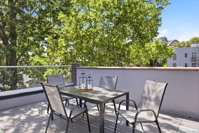 19-25 22nd Road – For Sale photo 11