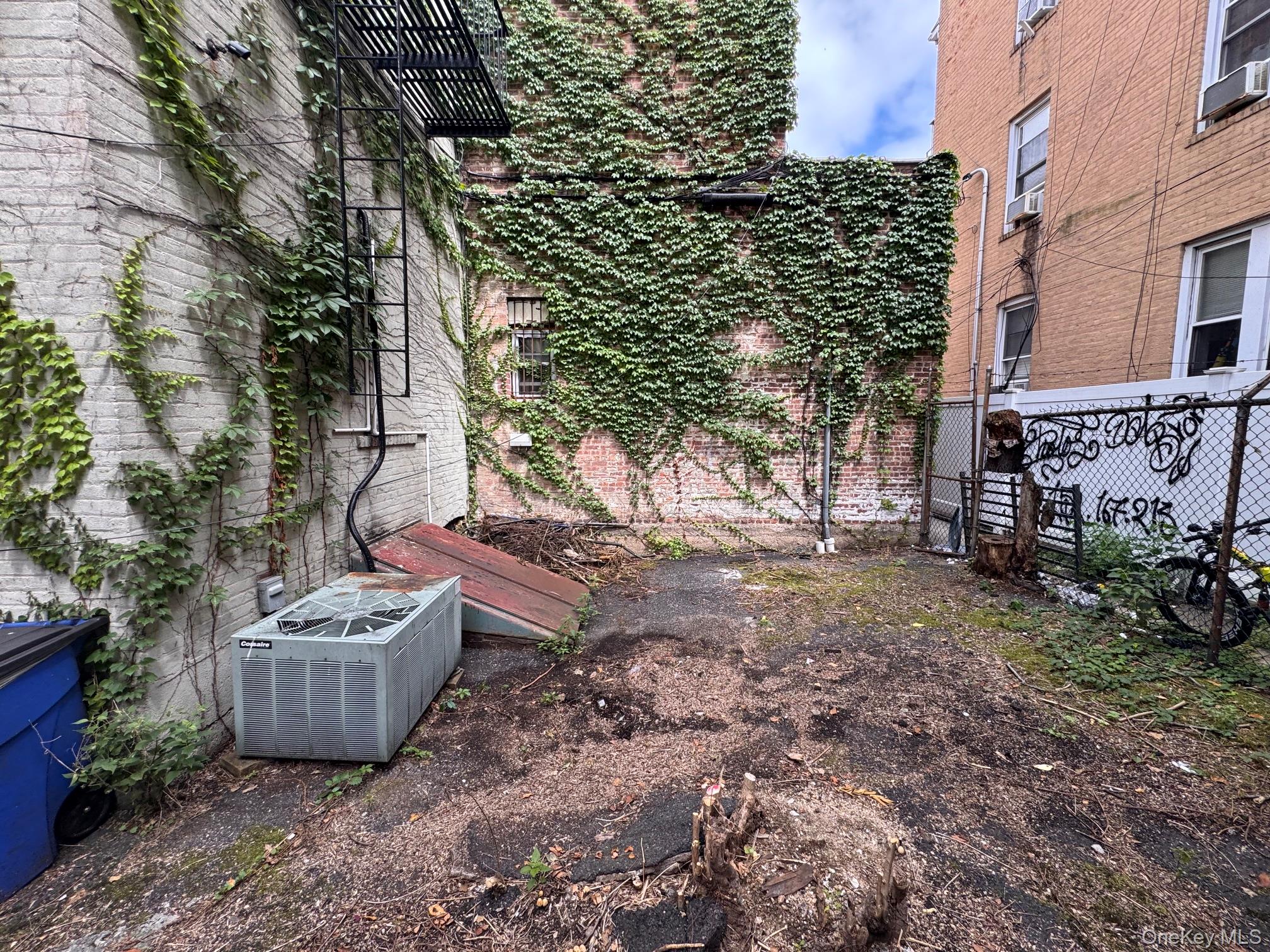 8620 Jamaica Avenue – For Rent photo 25