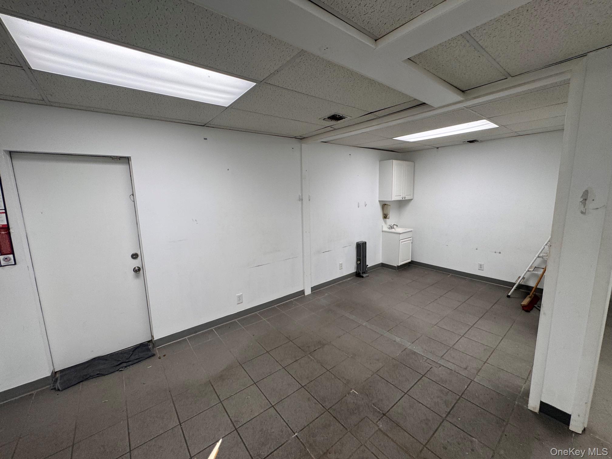 8620 Jamaica Avenue – For Rent photo 7