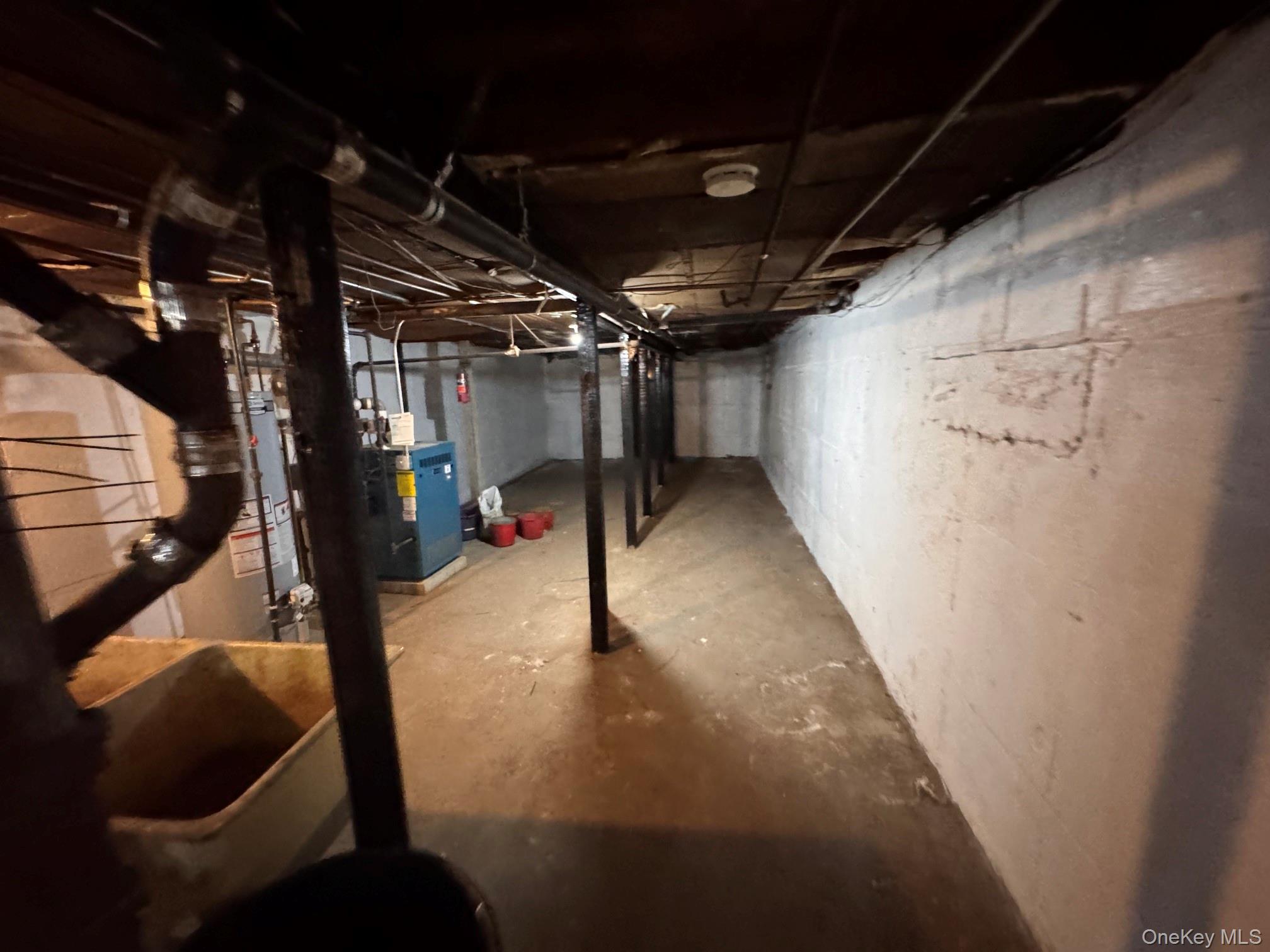 8620 Jamaica Avenue – For Rent photo 22