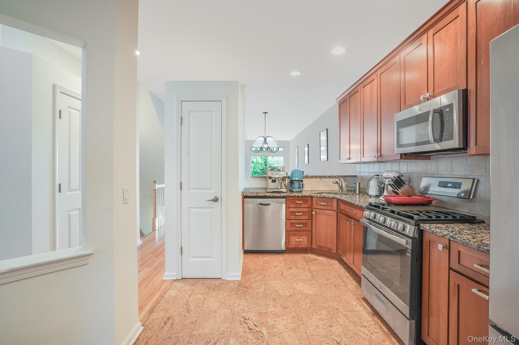 504 Southview Drive – For Sale photo 10