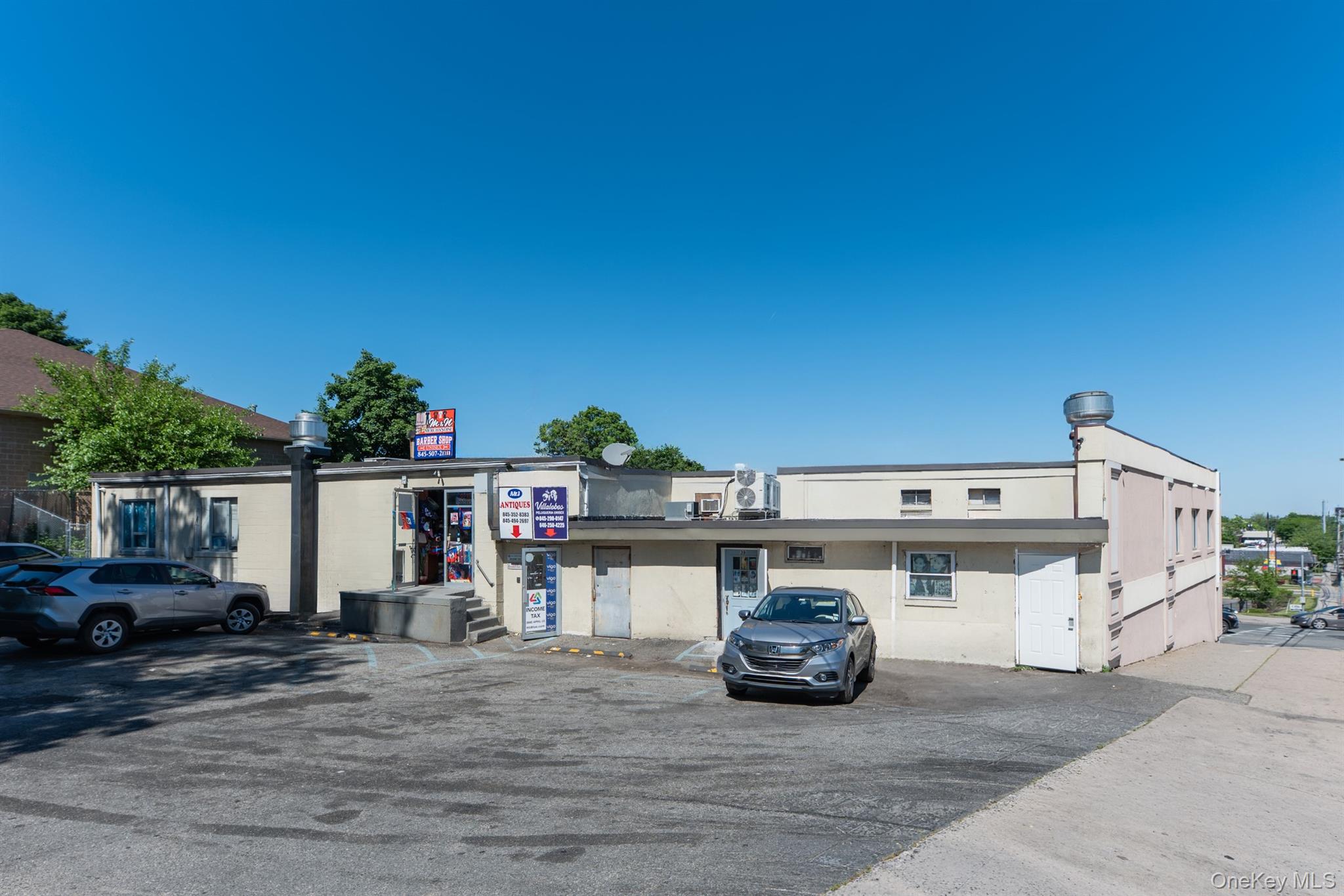 39 N Main Street – For Sale photo 3