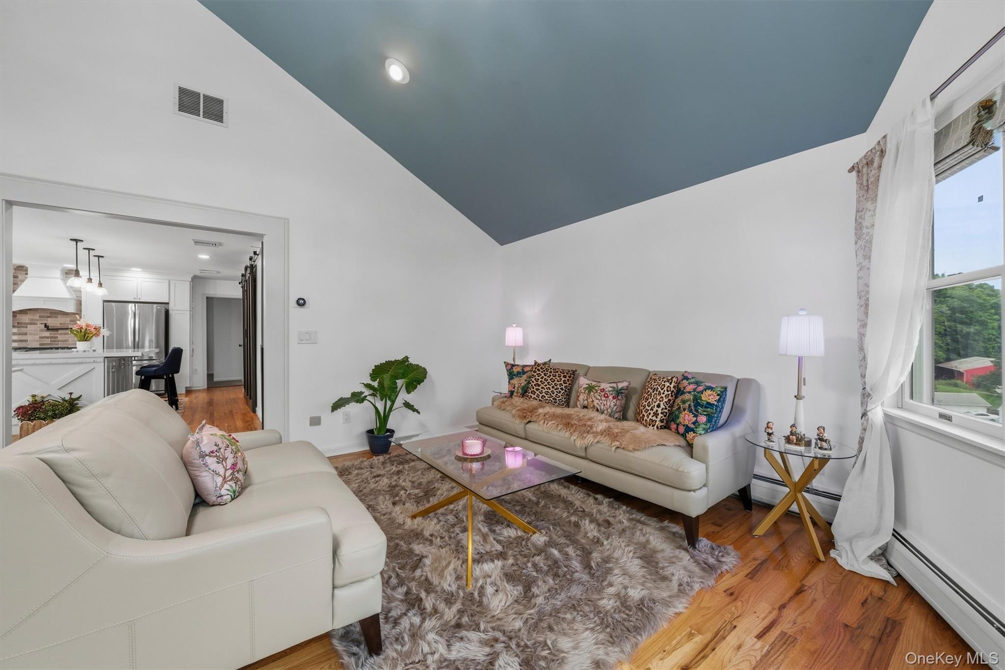 412 Laroe Road – For Sale photo 8