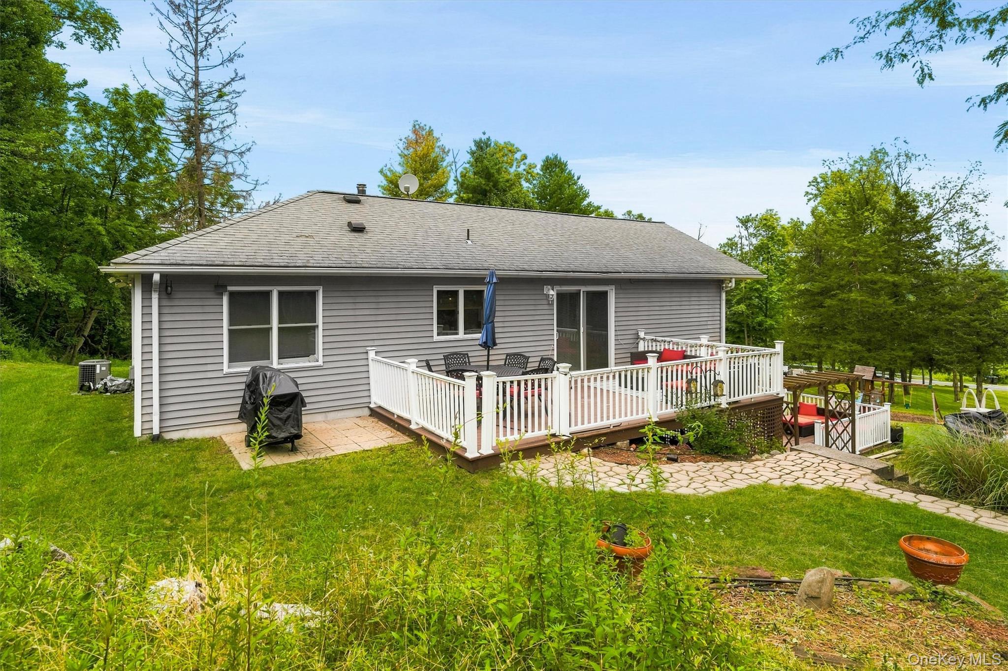412 Laroe Road – For Sale photo 41