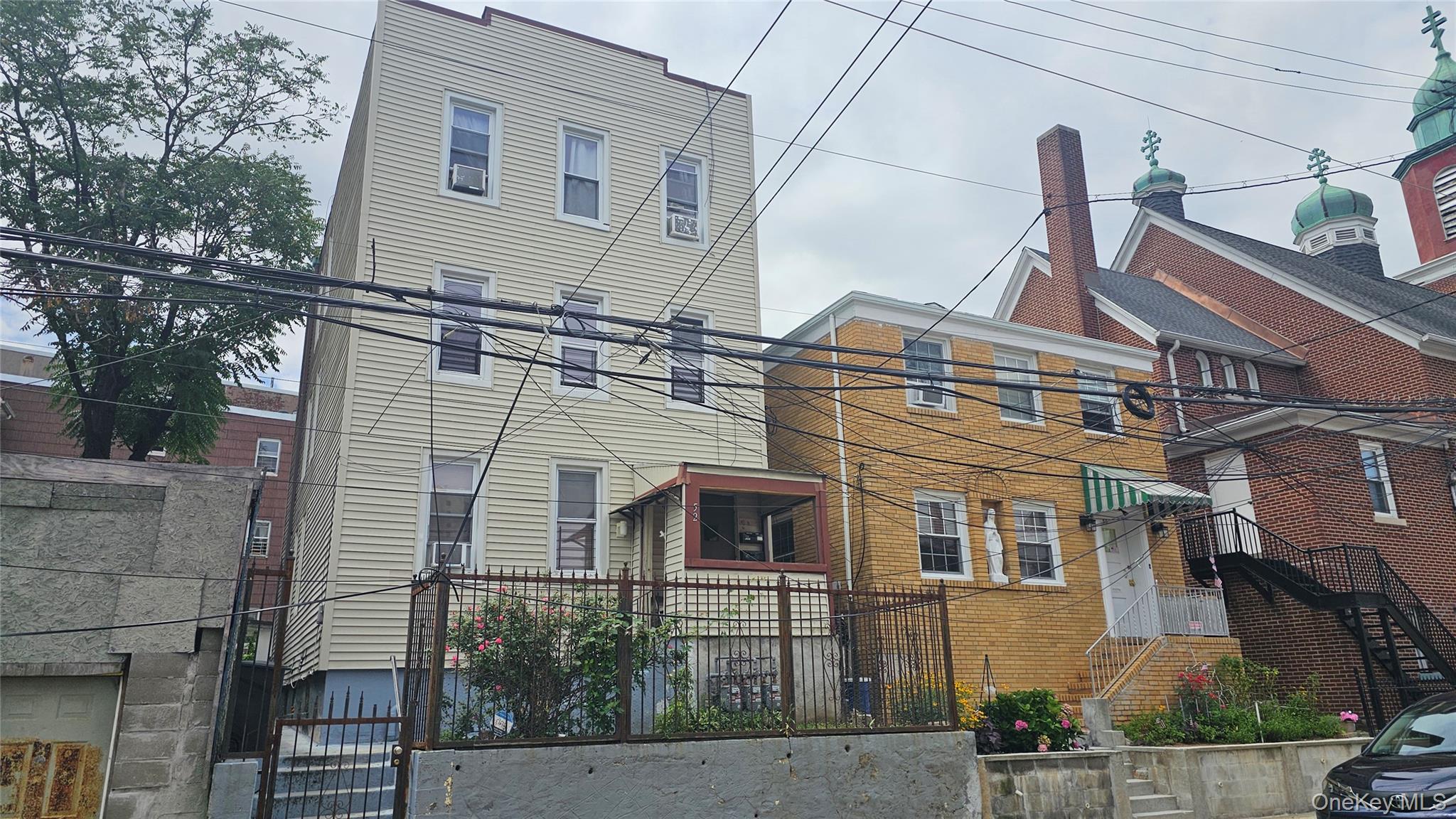 52 Chestnut Street, Unit 2 photo 3