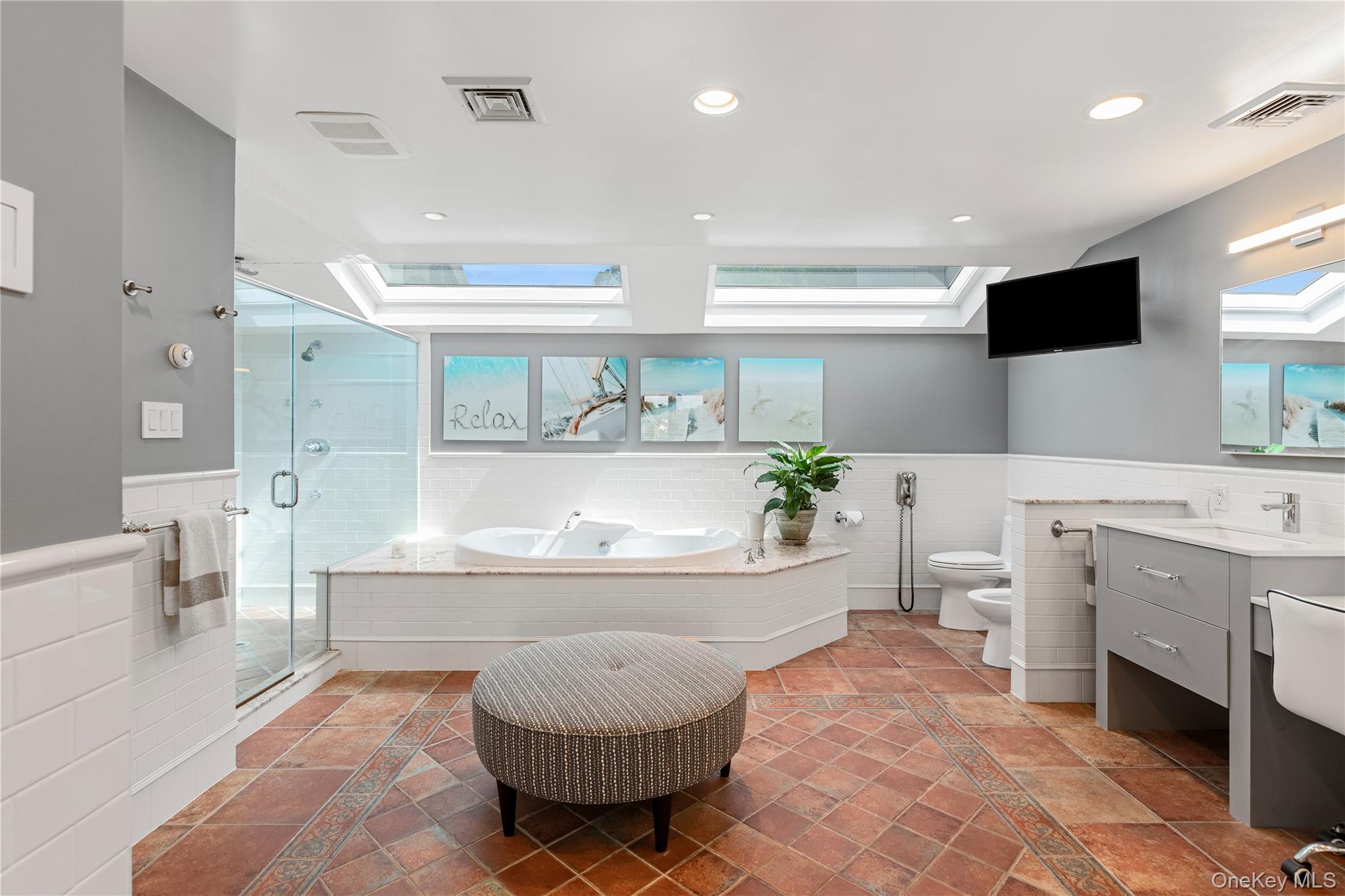 15 Harbour Point Drive – For Sale photo 32