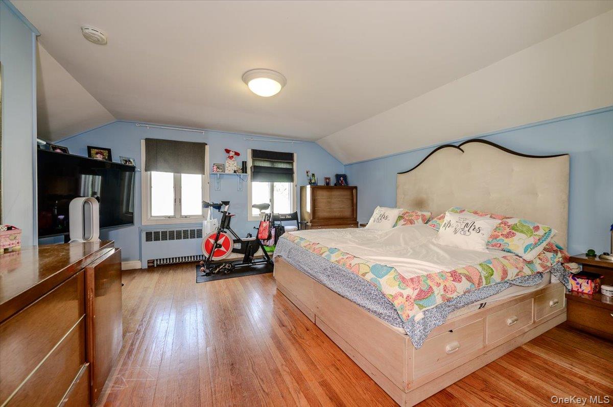 928 Northfield Road – For Sale photo 14