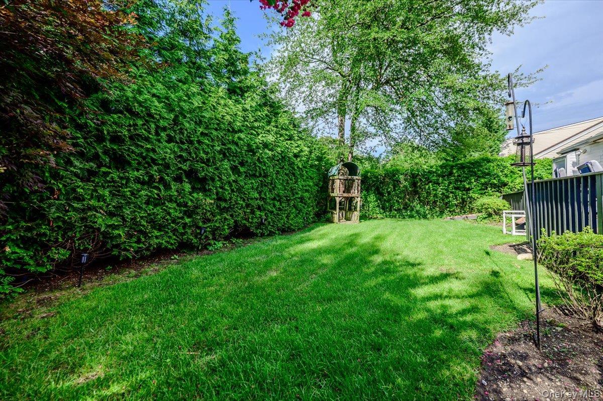 928 Northfield Road – For Sale photo 27