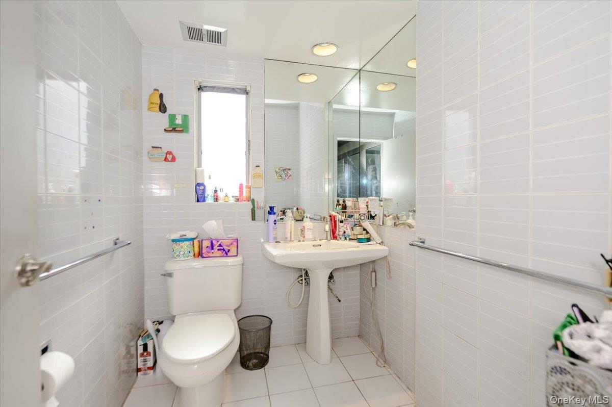 928 Northfield Road – For Sale photo 19