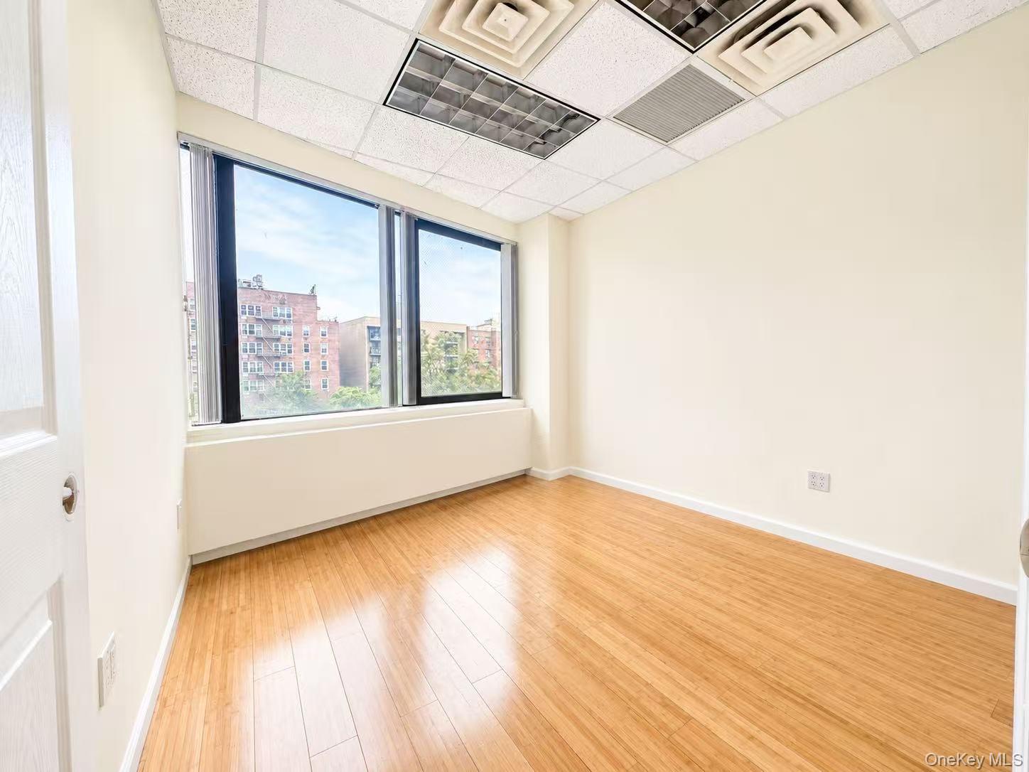 41-60 Main Street, Unit 310G photo 4