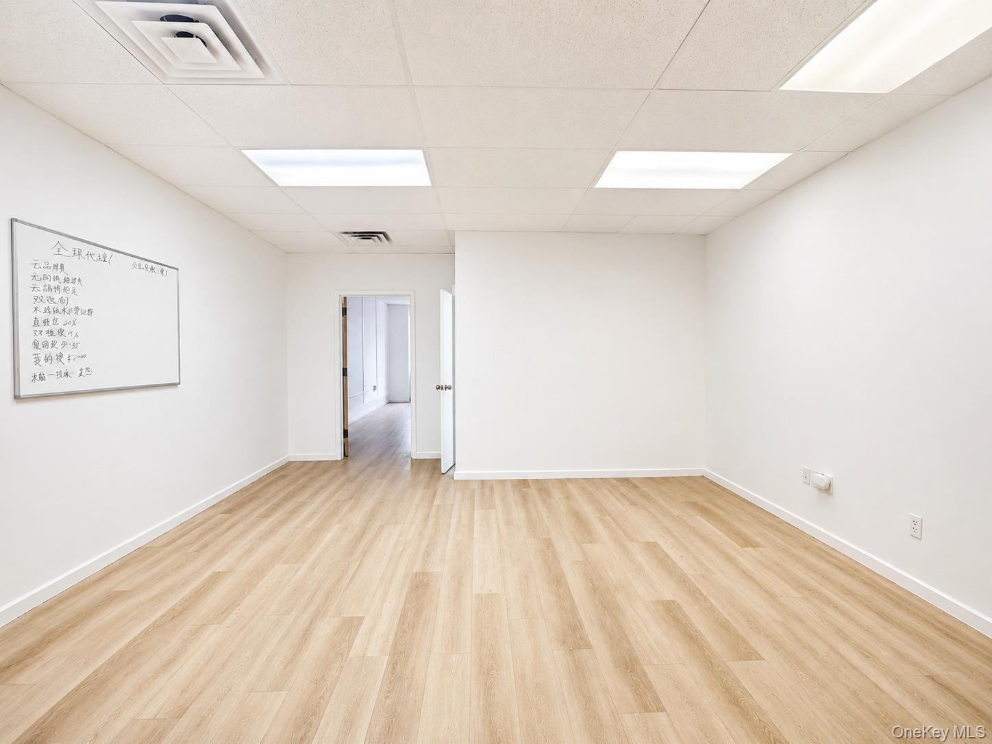41-60 Main Street, Unit 310G photo 9