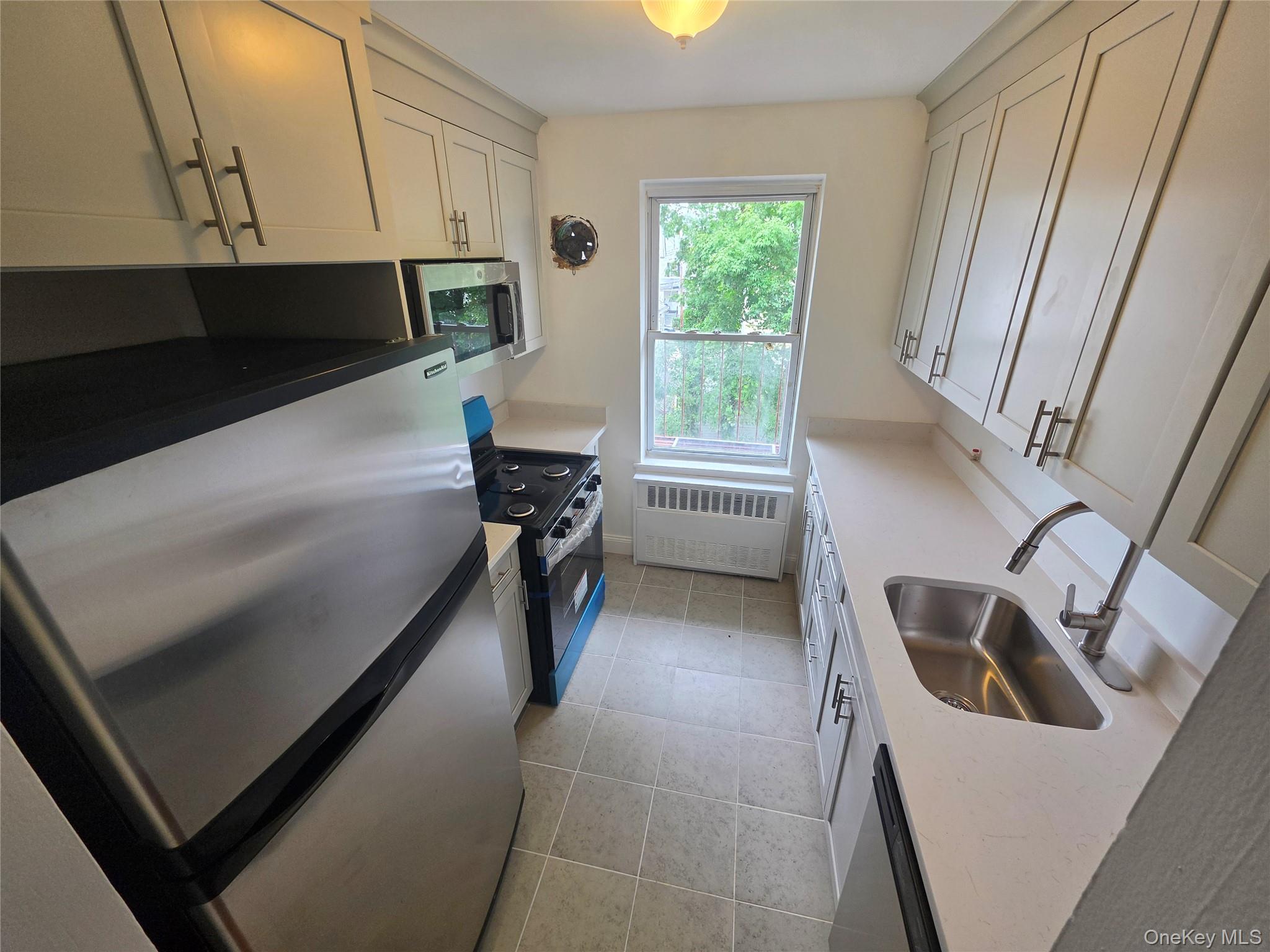 160 Centre Avenue, Unit 3l photo 4
