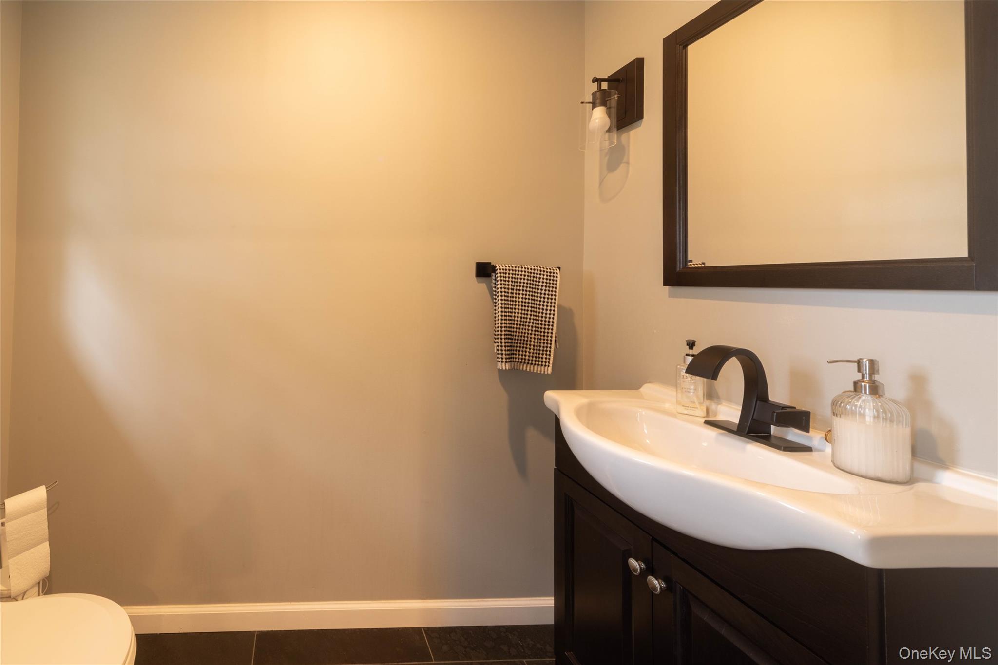 210 Abbott Avenue – For Sale photo 6