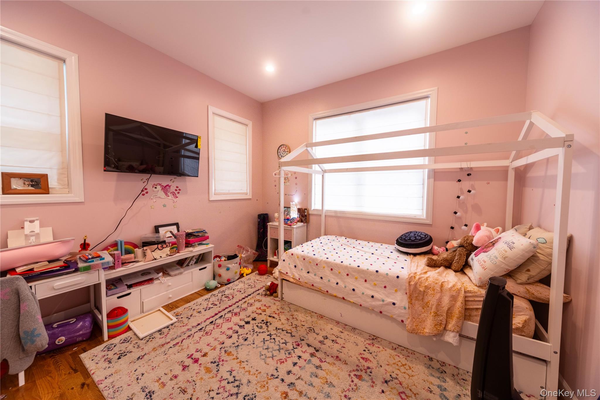 210 Abbott Avenue – For Sale photo 10