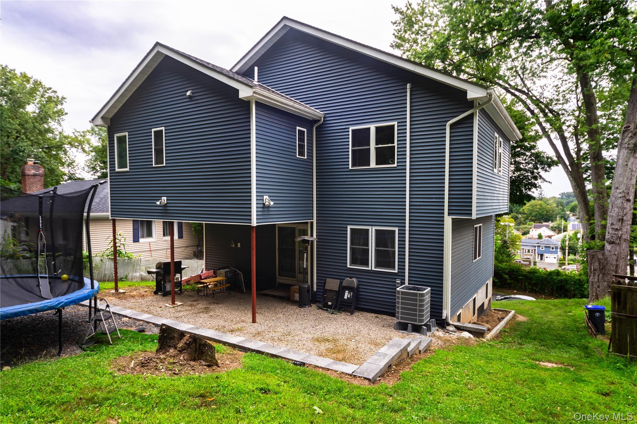 210 Abbott Avenue – For Sale photo 15