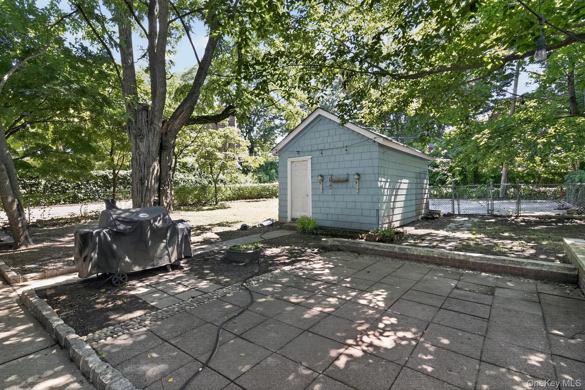 24640 Alameda Avenue – For Sale photo 31
