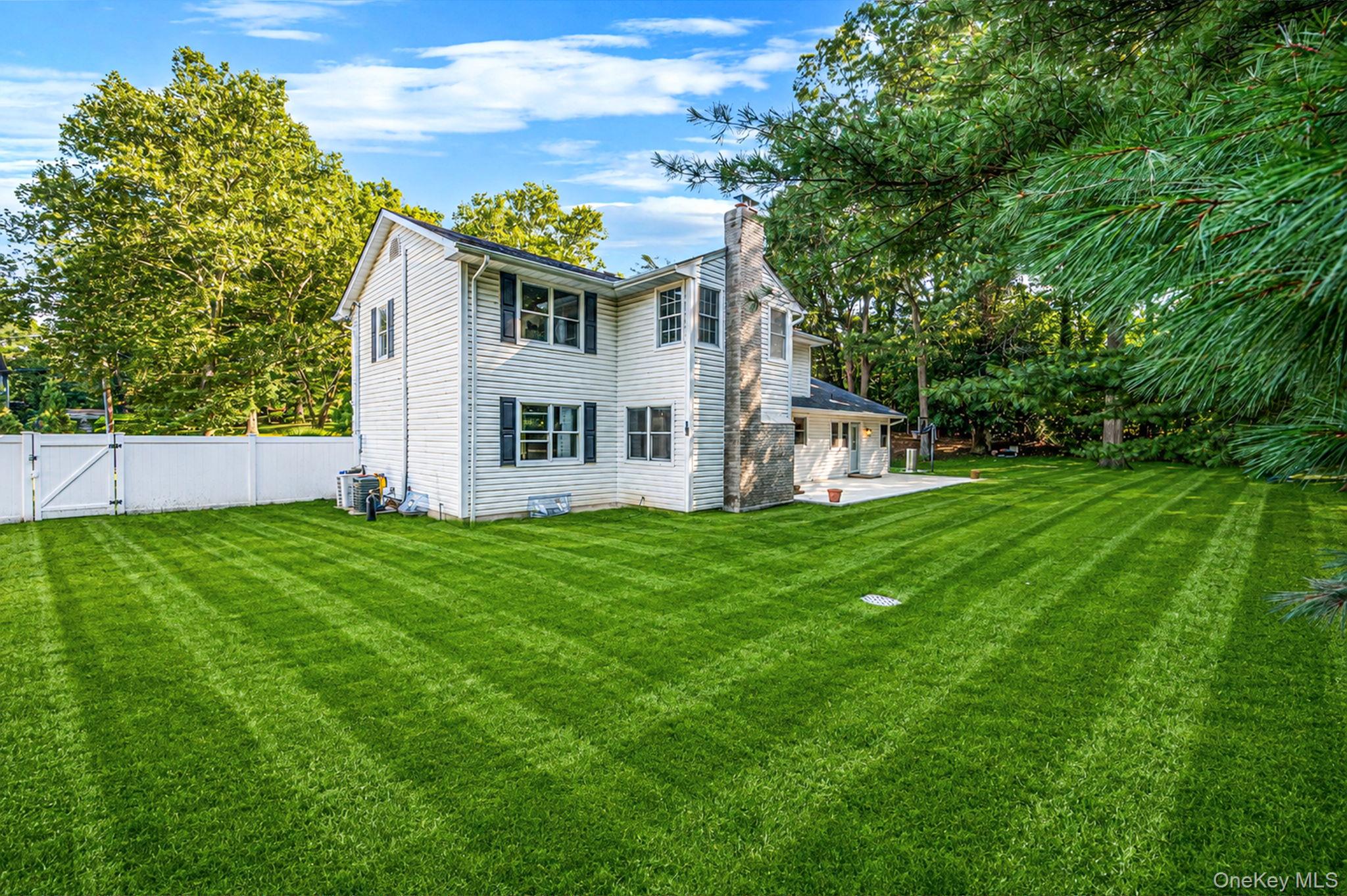20 Arbor Lane – For Sale photo 46