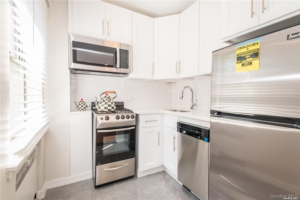 7 Bond Street, Unit 3B photo 3