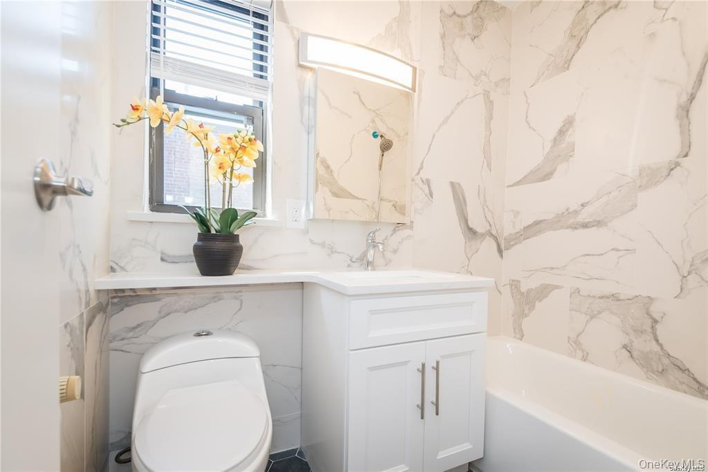 7 Bond Street, Unit 3B photo 14