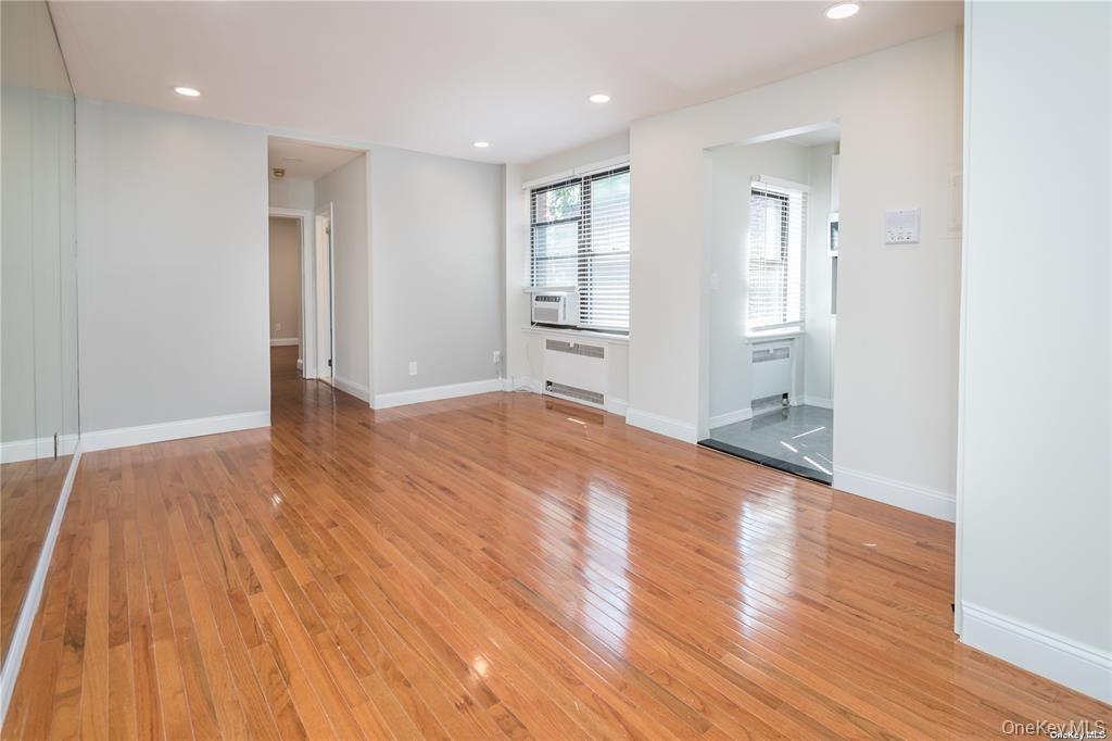7 Bond Street, Unit 3B photo 6