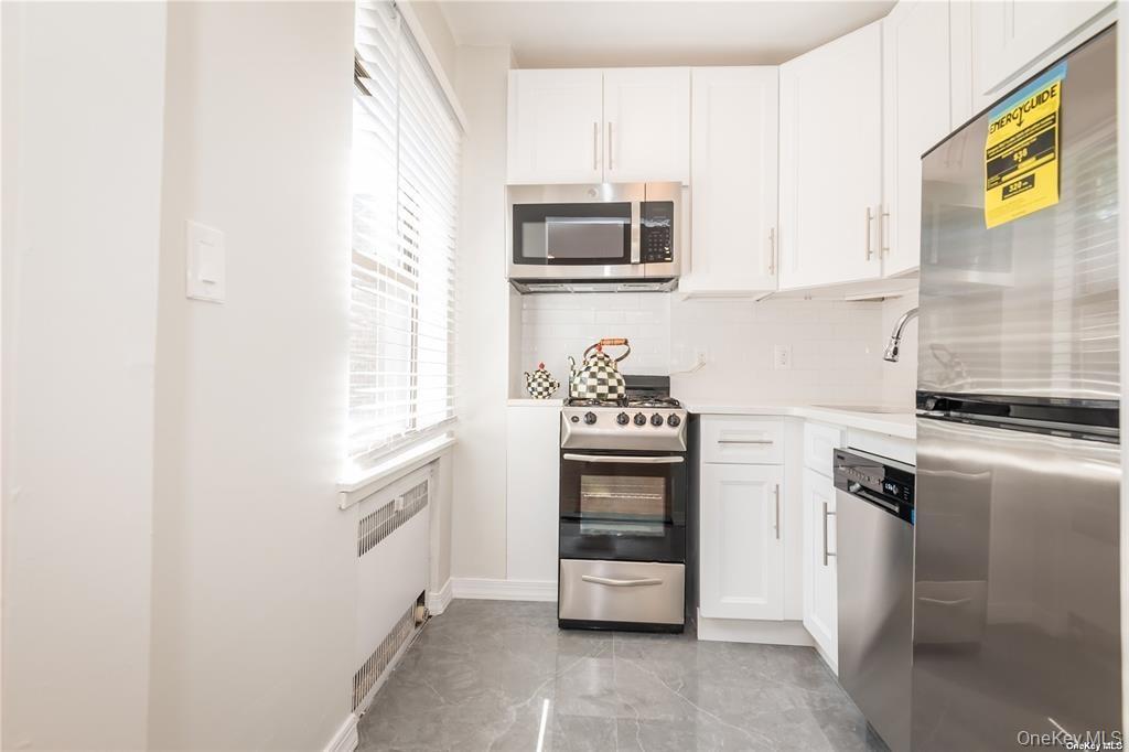 7 Bond Street, Unit 3B photo 4
