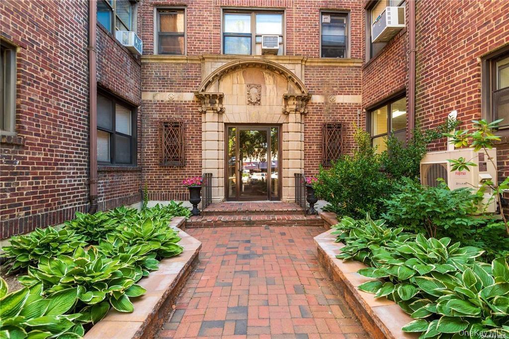 7 Bond Street, Unit 3B