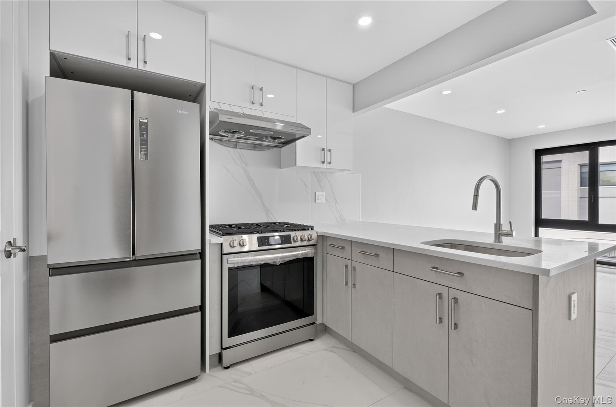 643 5th Avenue, Unit 4A photo 5