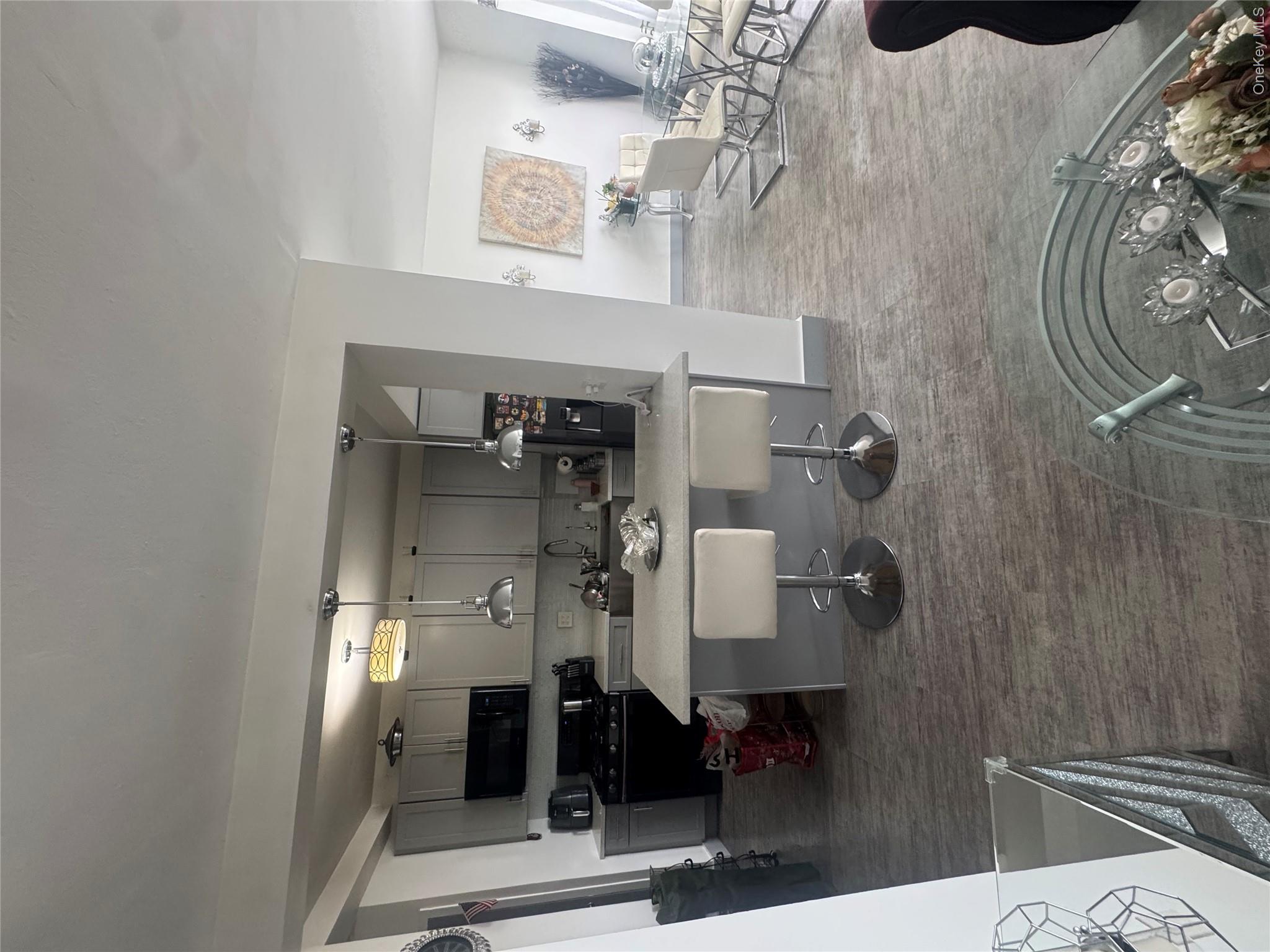 9 Fordham Hill Oval, Unit 11C photo 5