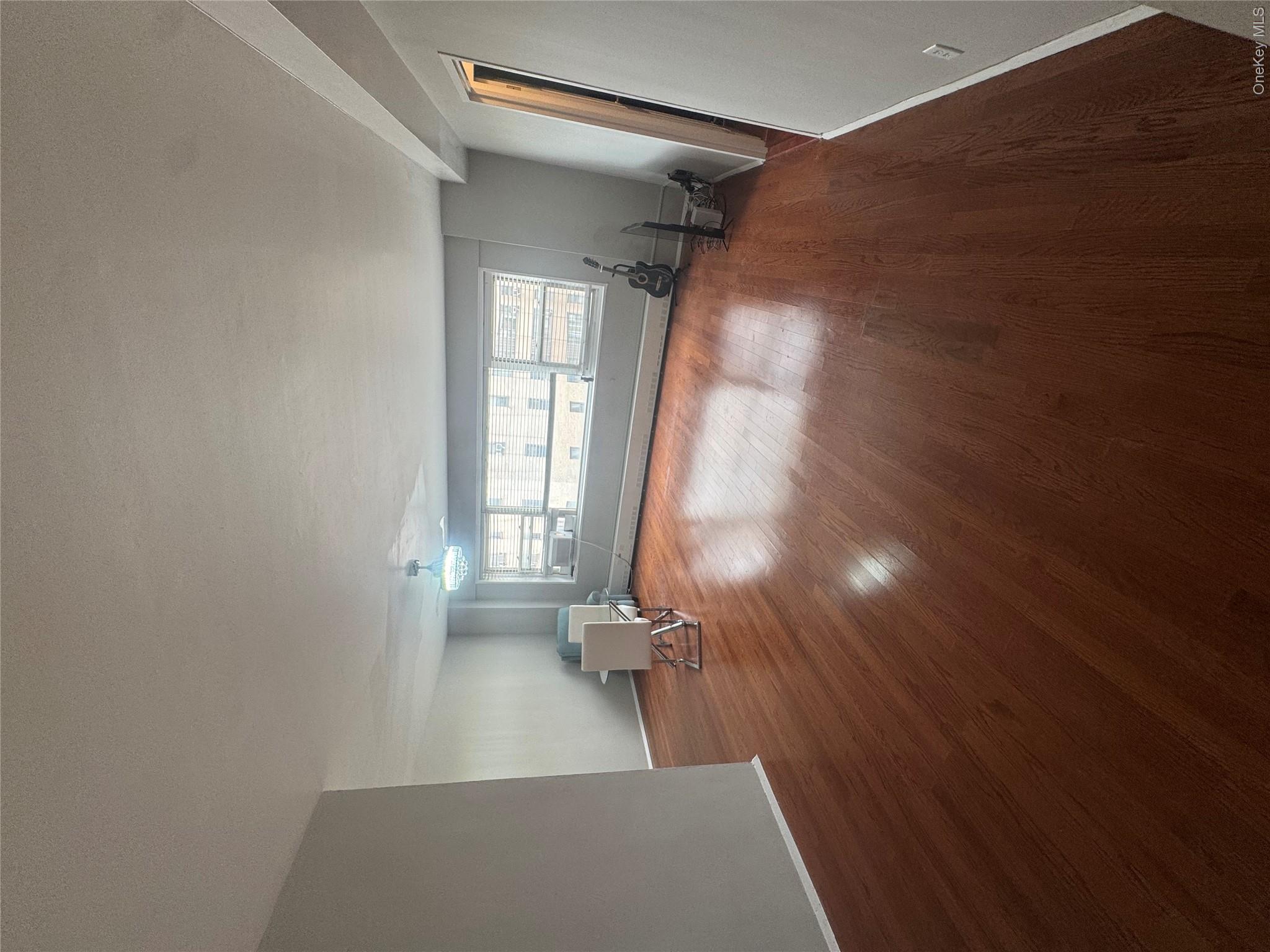 9 W Fordham Hill Oval, Unit 11E photo 8