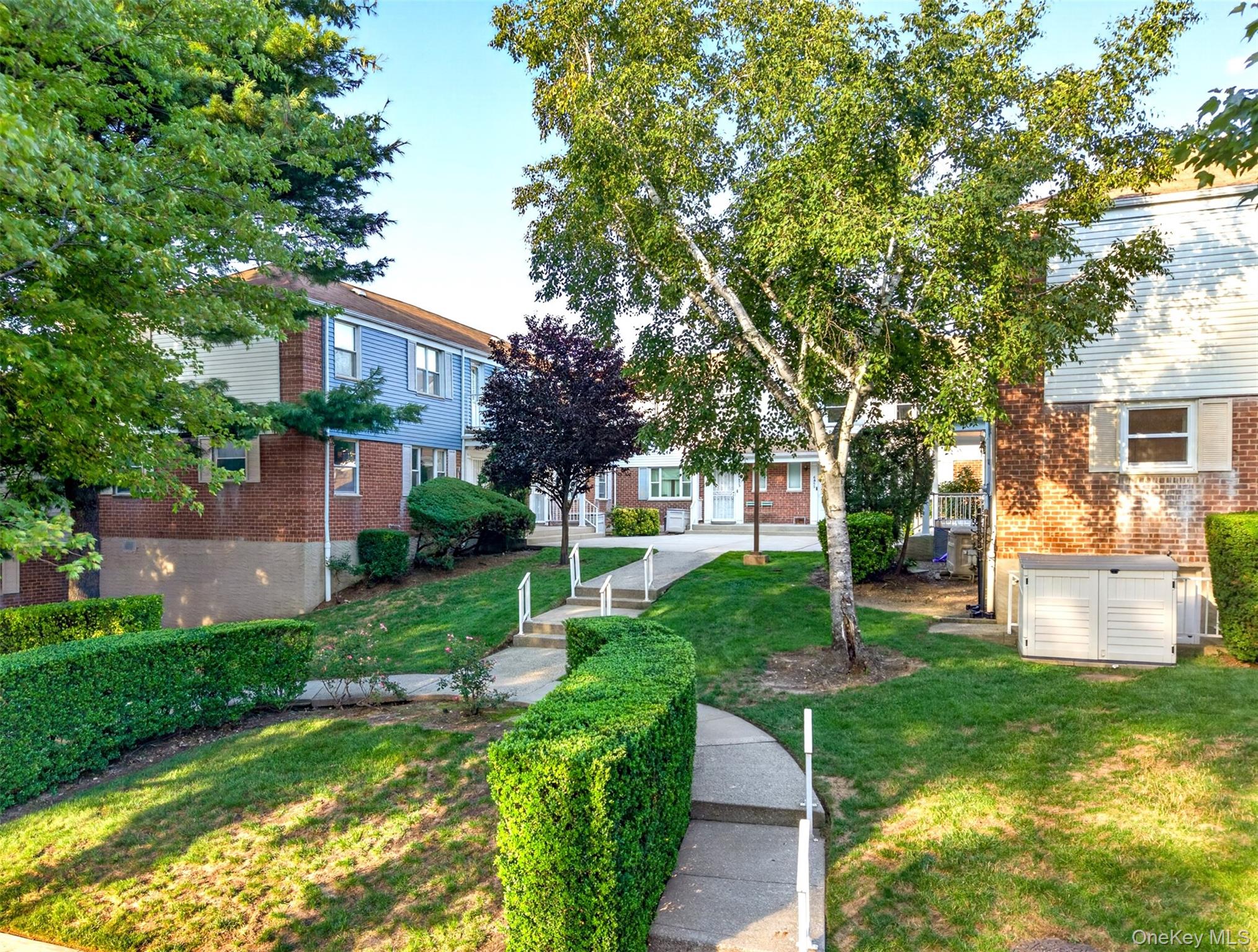 6861 Cloverdale Boulevard, Unit 108 photo 21