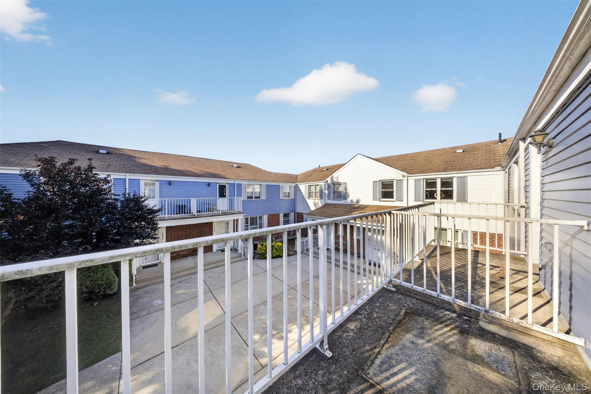 6861 Cloverdale Boulevard, Unit 108 photo 18
