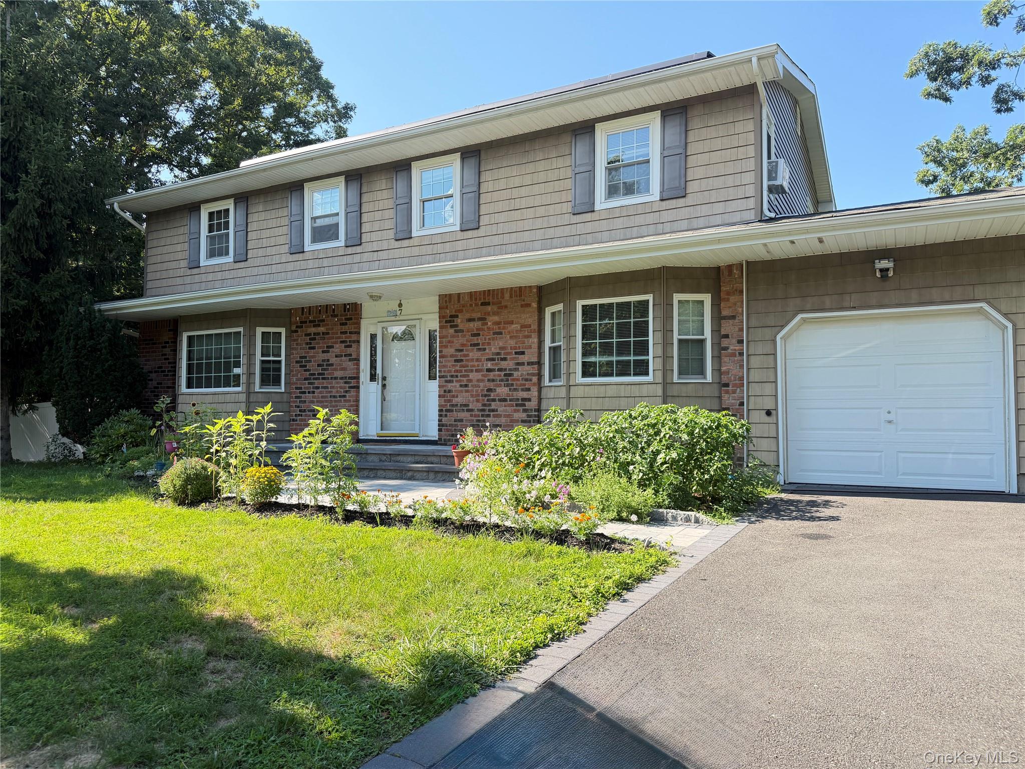 7 Estates Drive – For Sale photo 7