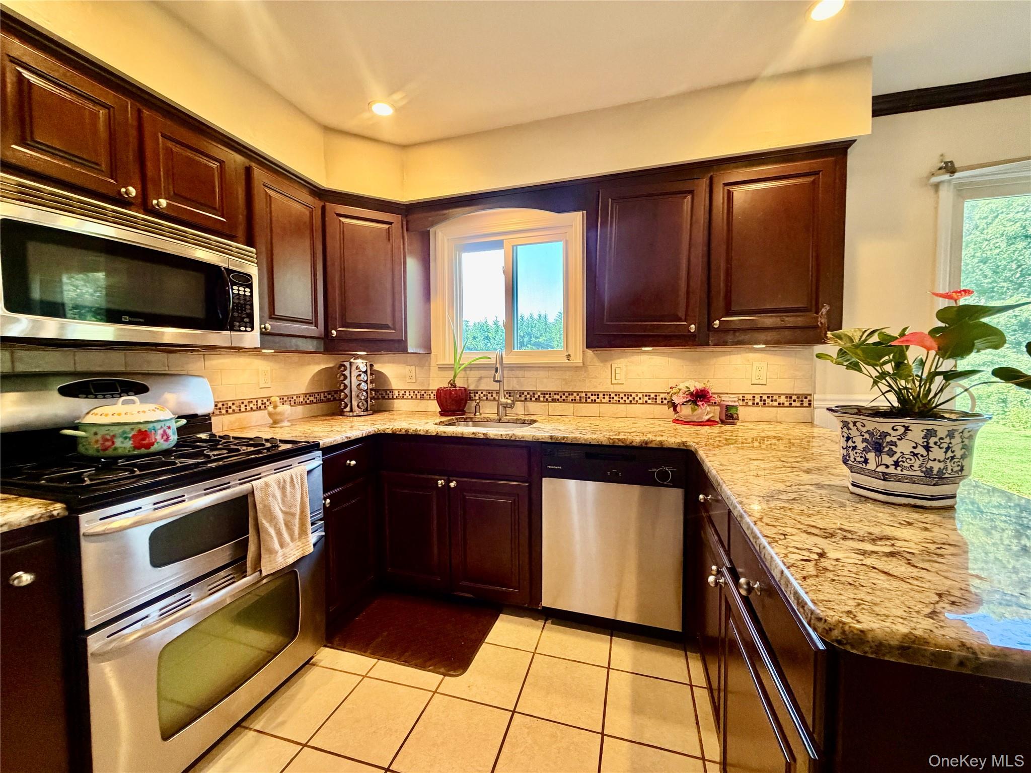 7 Estates Drive – For Sale photo 20
