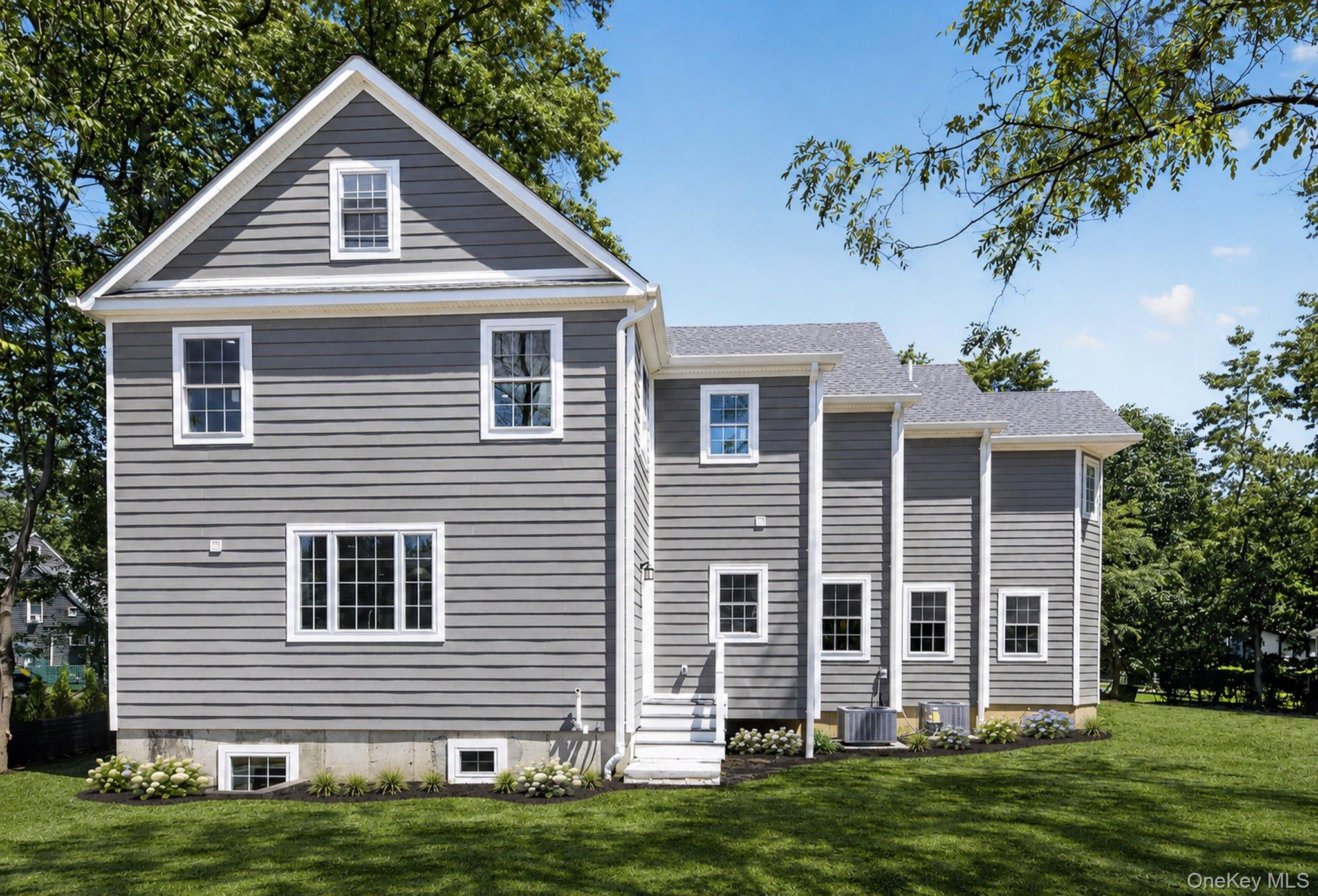 10 Beaver Landing – For Sale photo 37