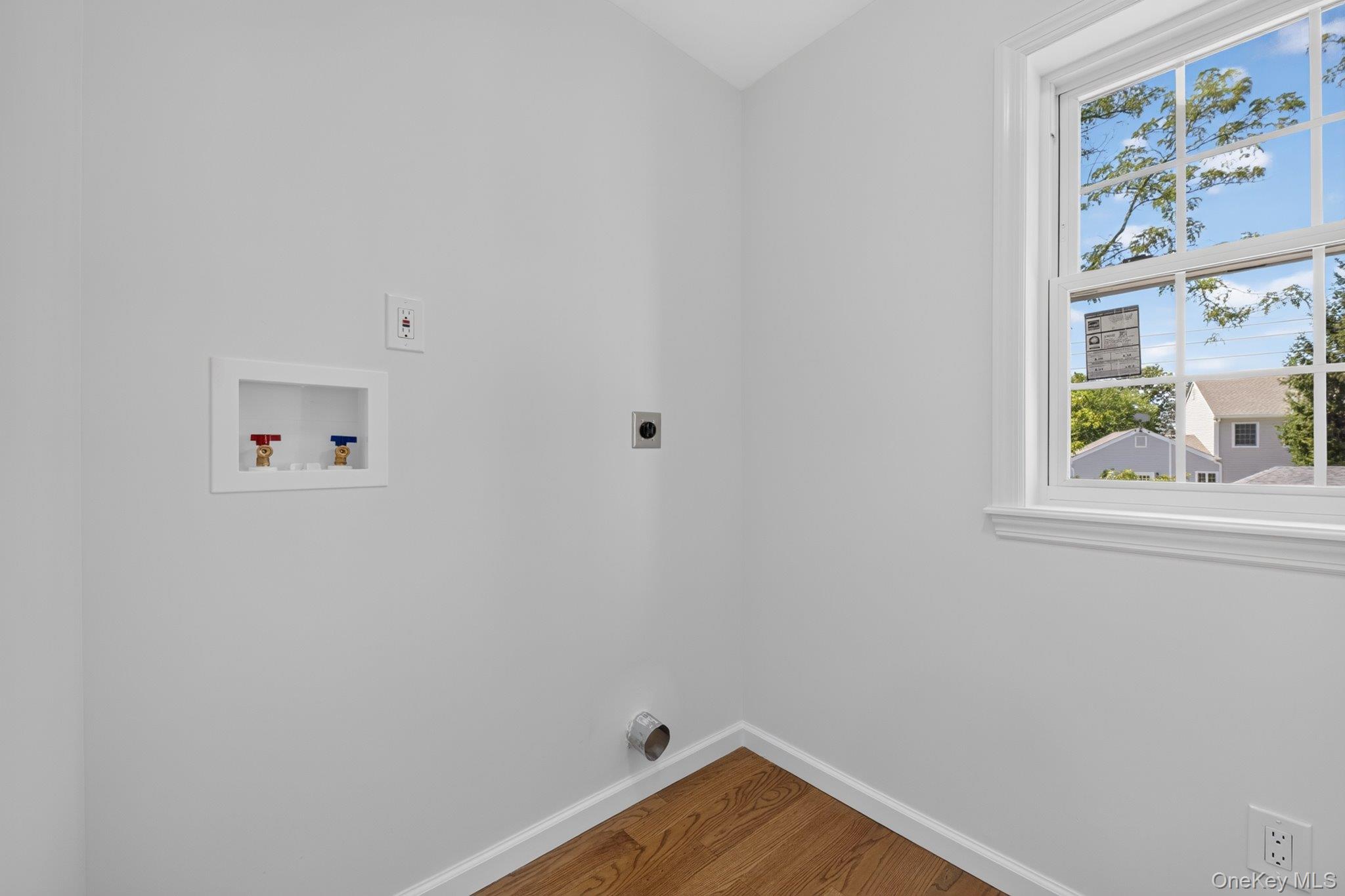 10 Beaver Landing – For Sale photo 15