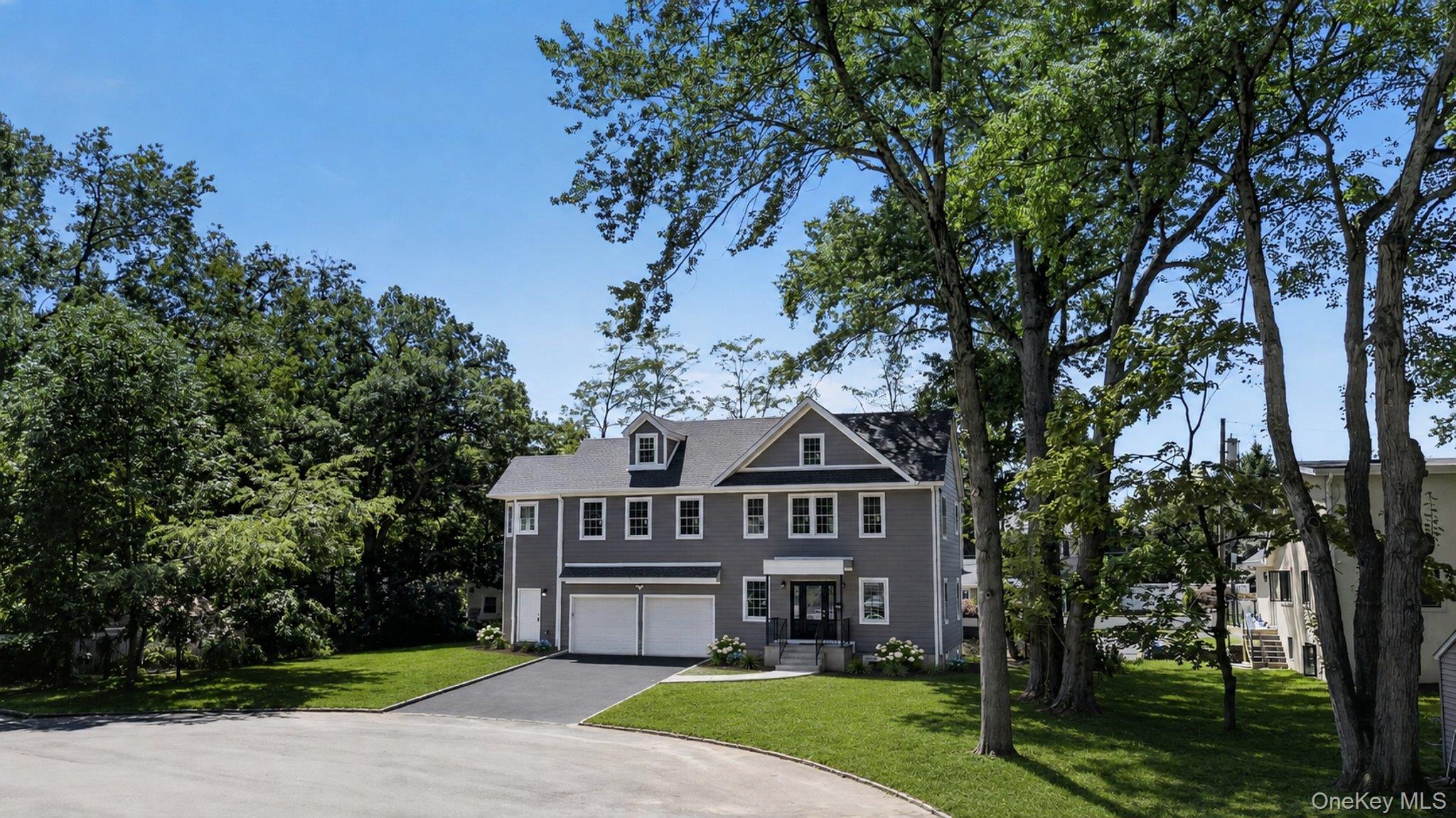 10 Beaver Landing – For Sale photo 3