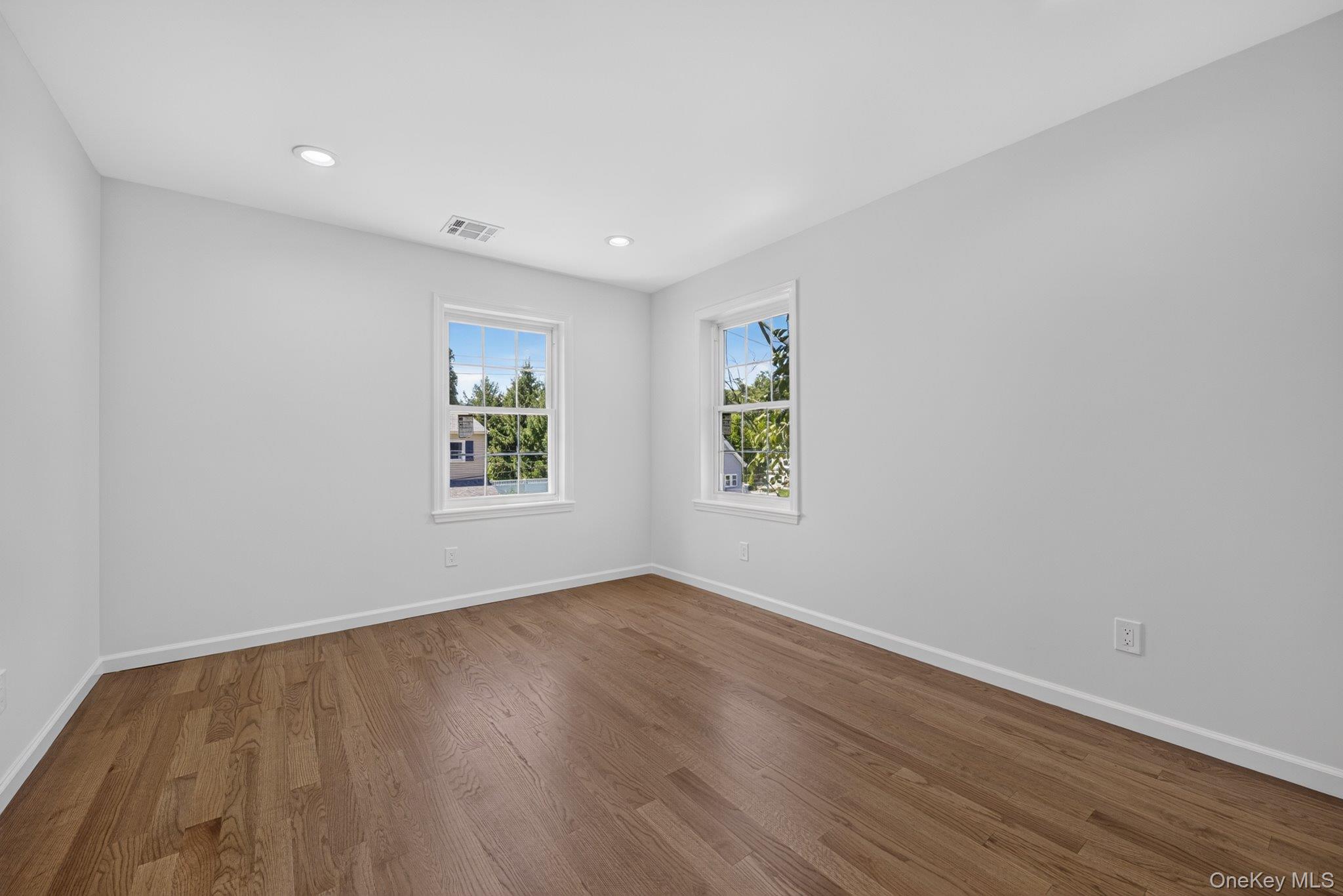 10 Beaver Landing – For Sale photo 20