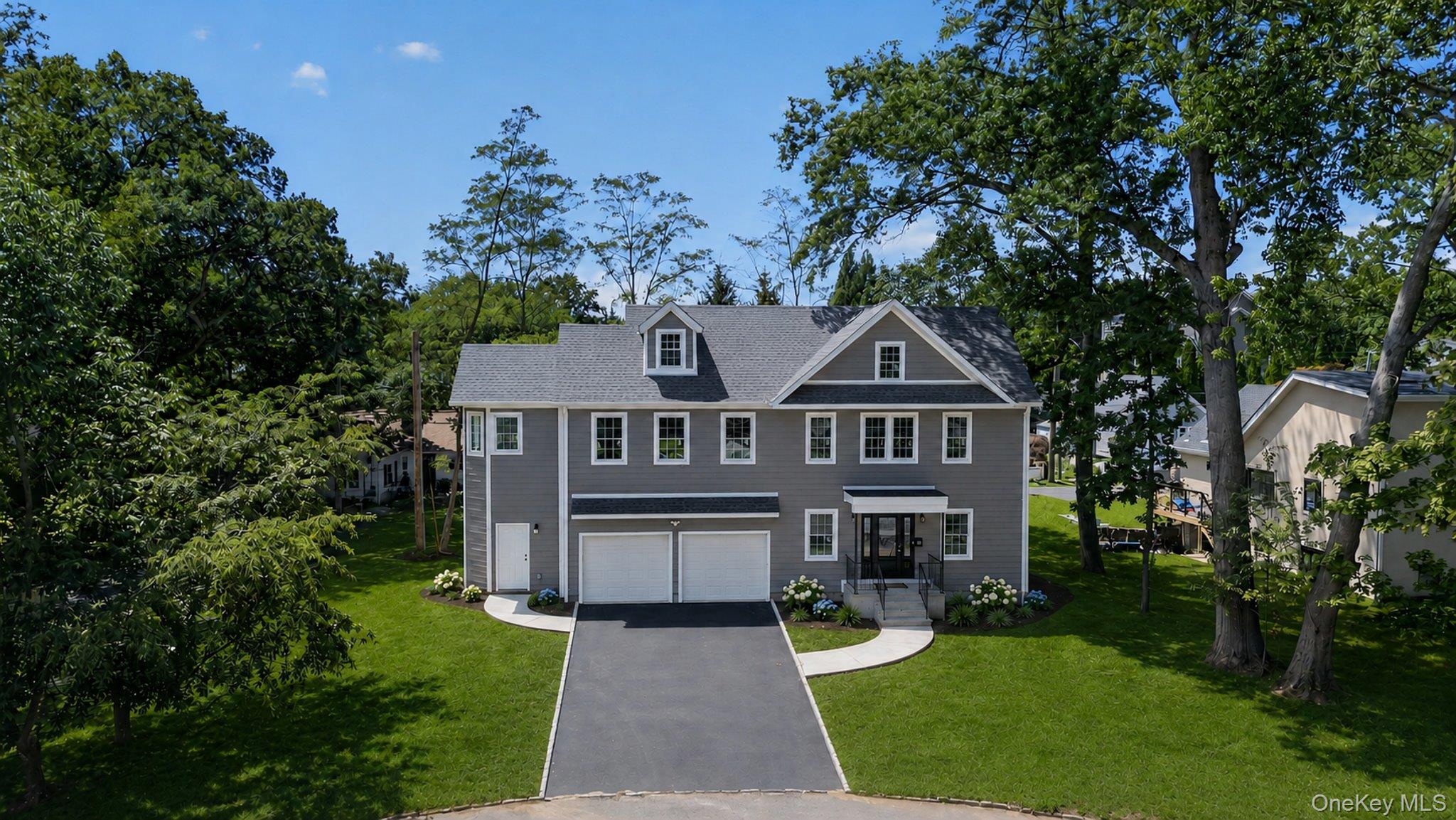 10 Beaver Landing – For Sale photo 2