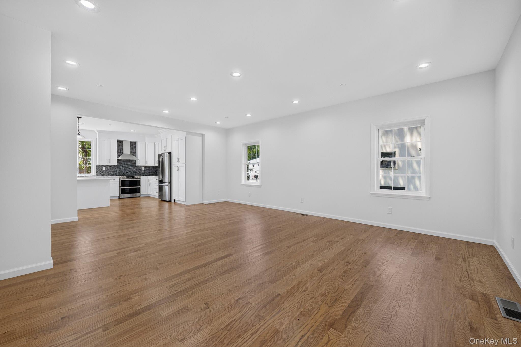 10 Beaver Landing – For Sale photo 7