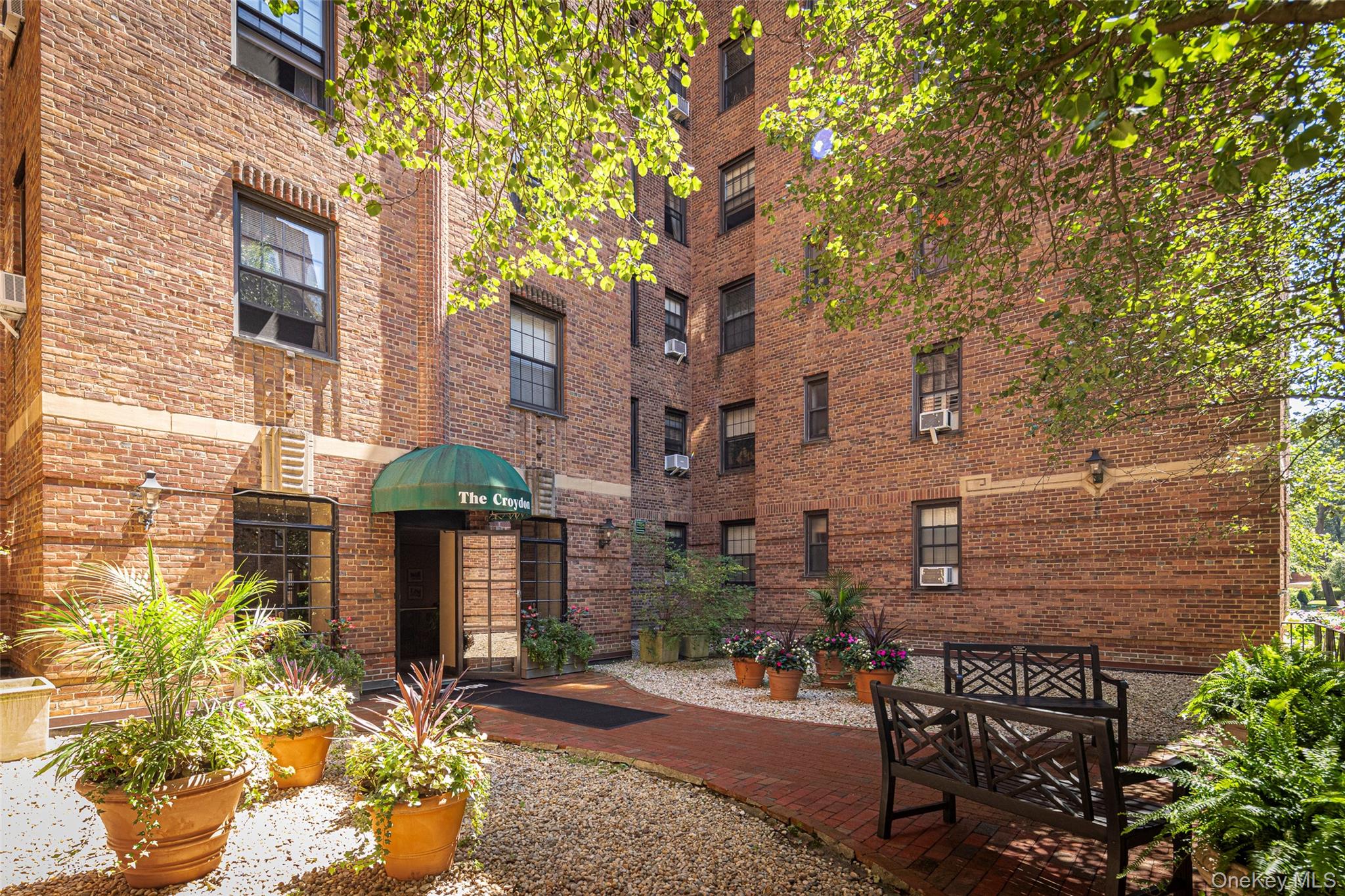 35 Parkview Avenue, Unit 3E photo 19