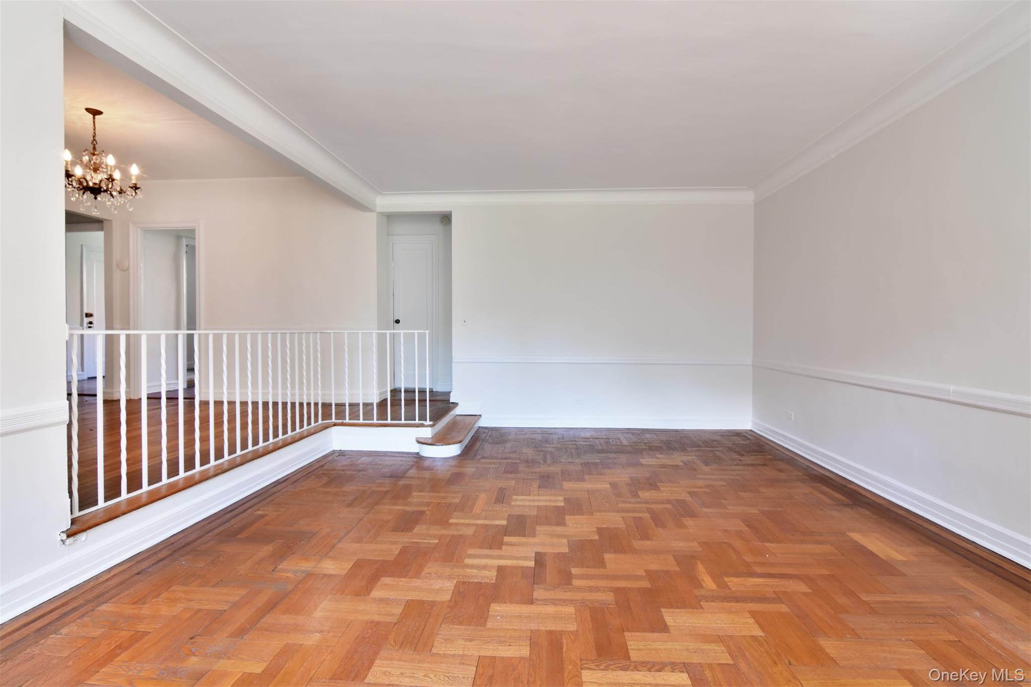 35 Parkview Avenue, Unit 3E photo 15