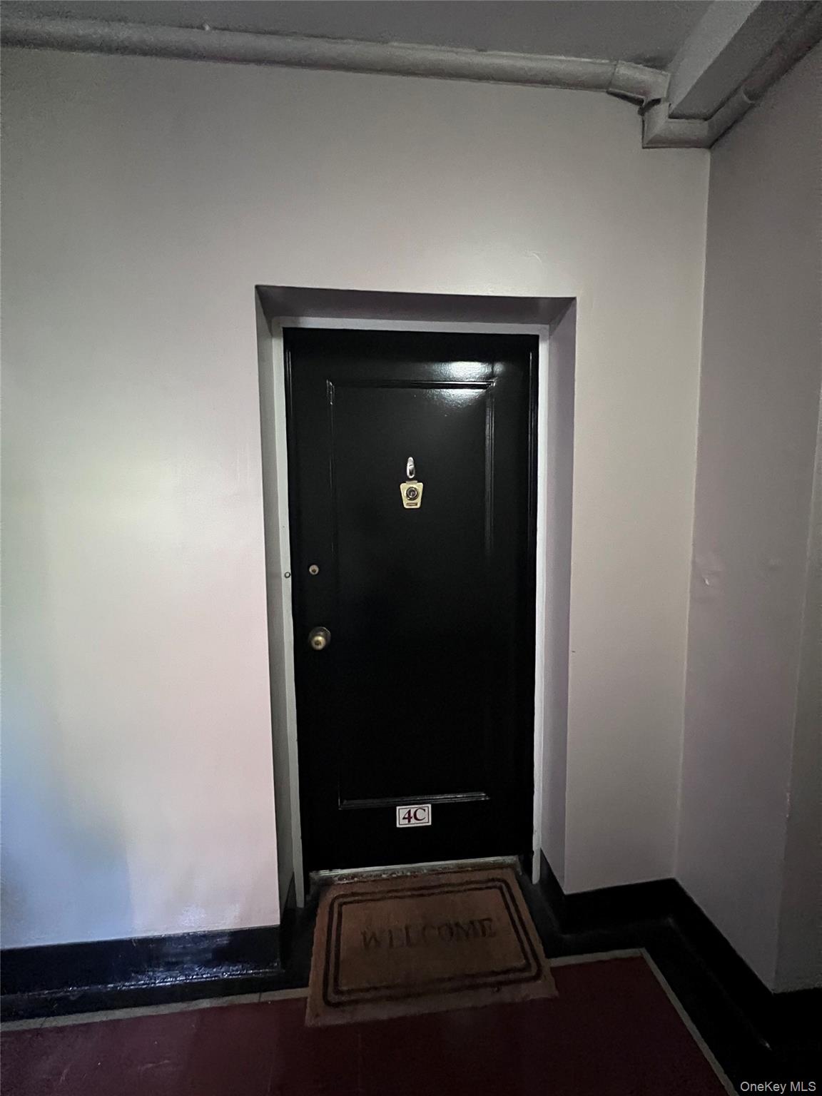 290 Collins Avenue, Unit 4C photo 8